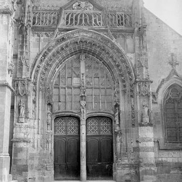 Église de lExaltation-de-la-Sainte-Croix de Caix