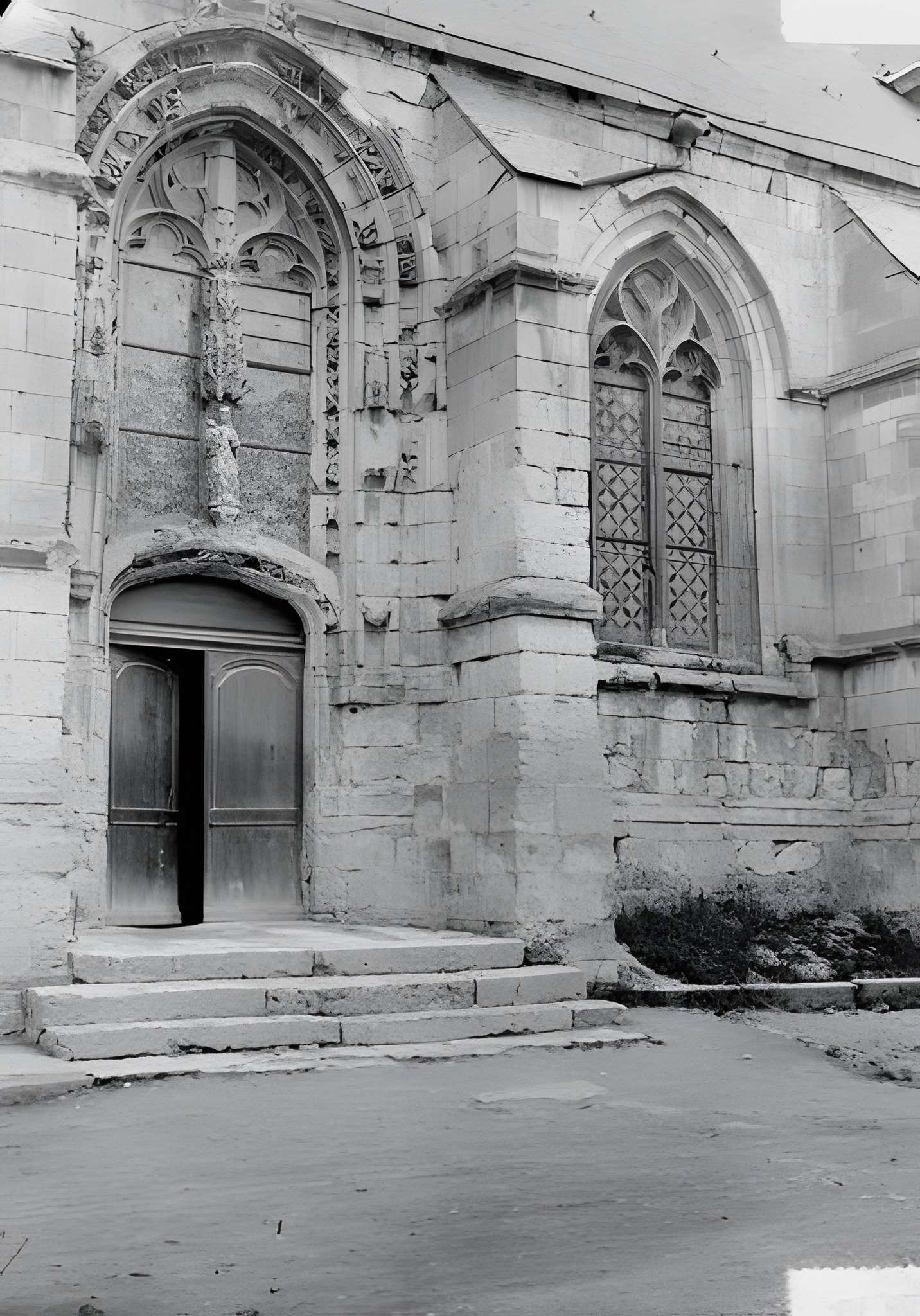 Église de l'Exaltation-de-la-Sainte-Croix de Caix