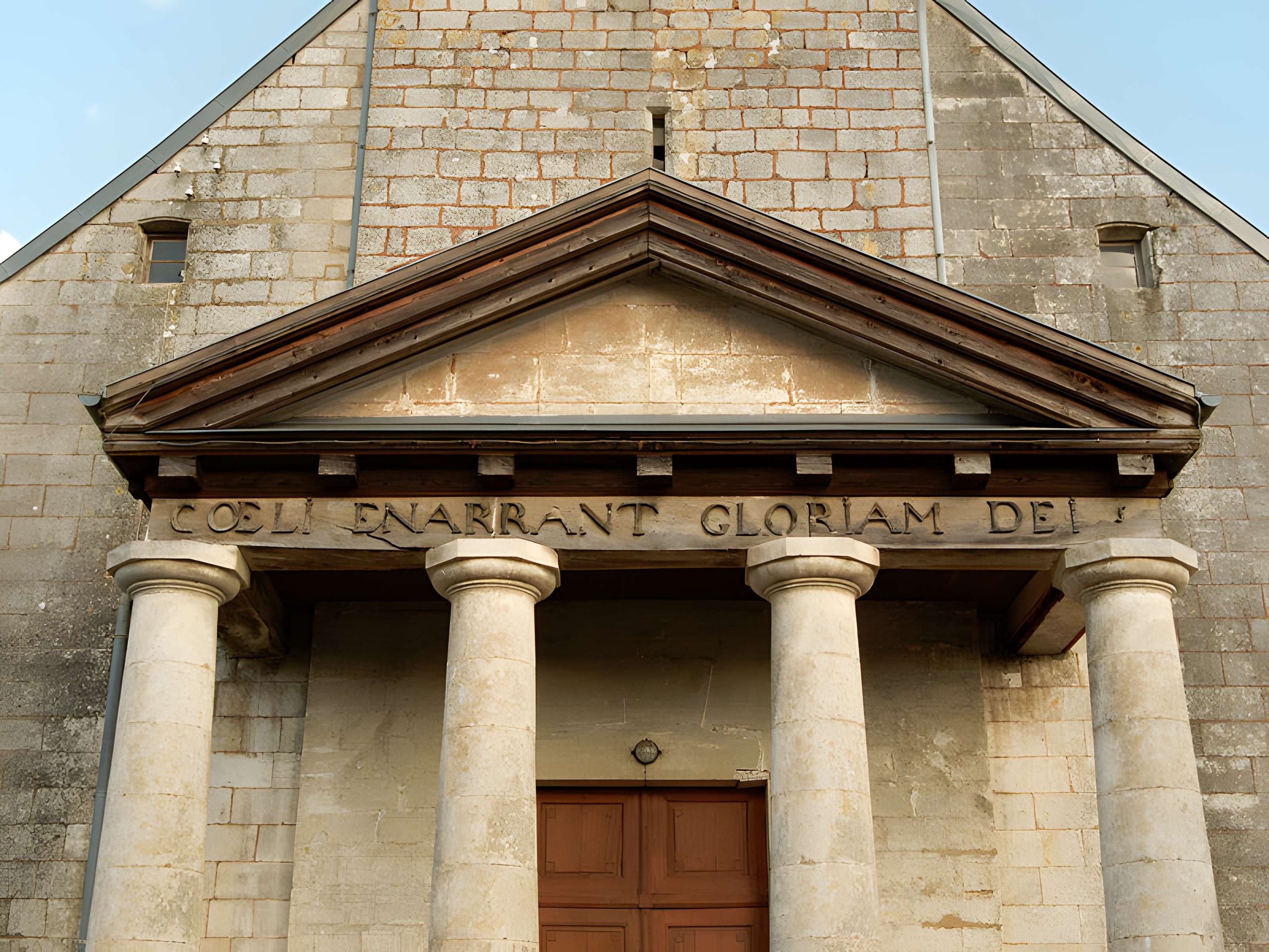 Église de l'Exaltation-de-la-Sainte-Croix de Chèvremont