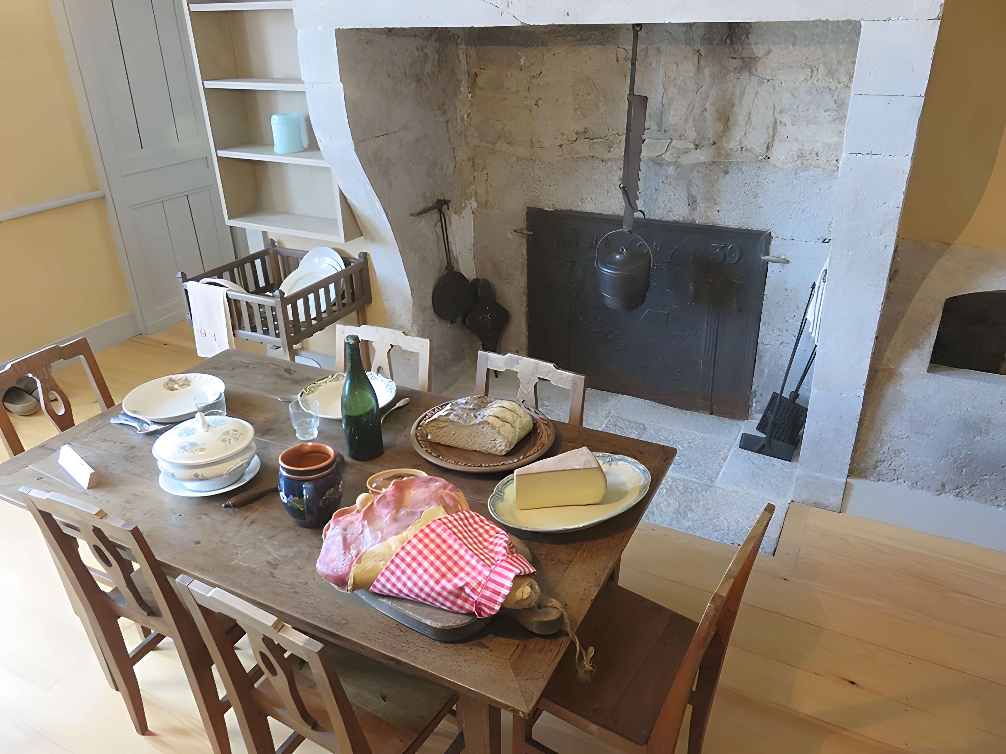 Église de Remoray et Presbytère