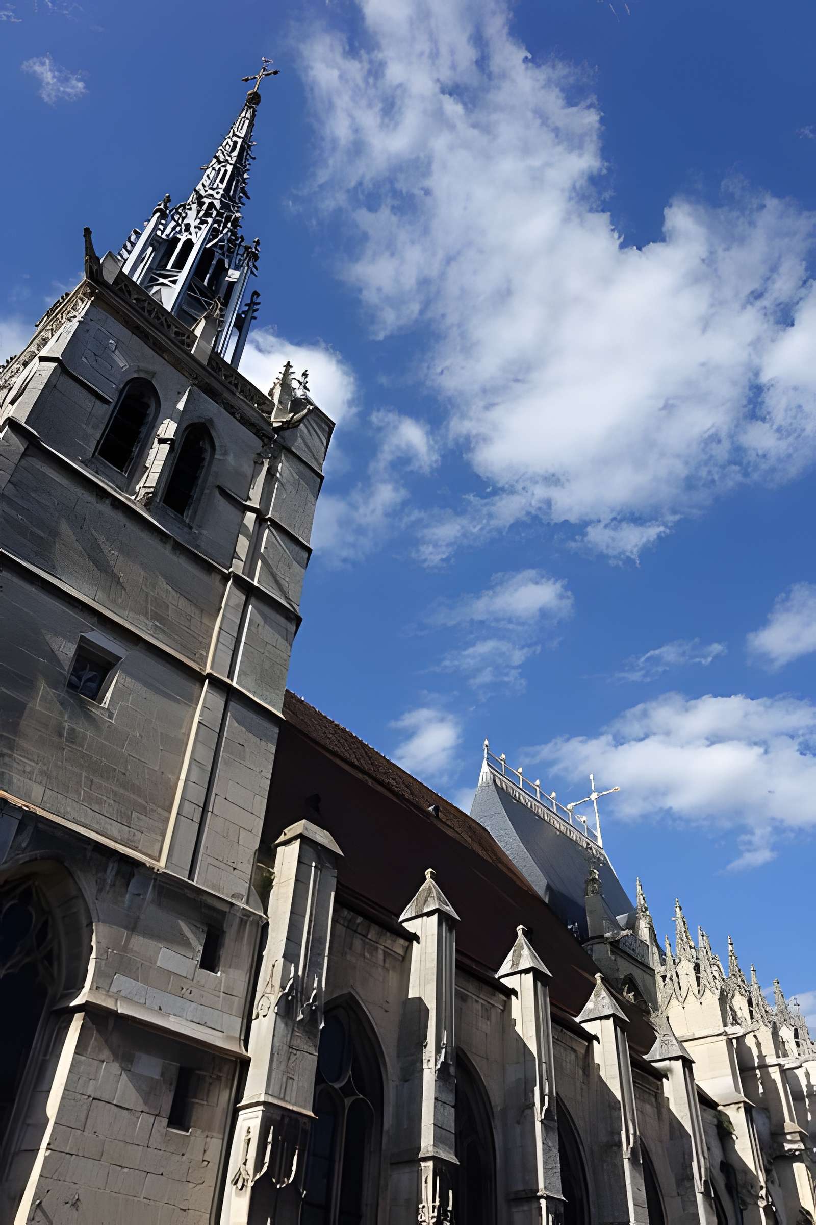 Église Sainte-Foy de Conches-en-Ouche