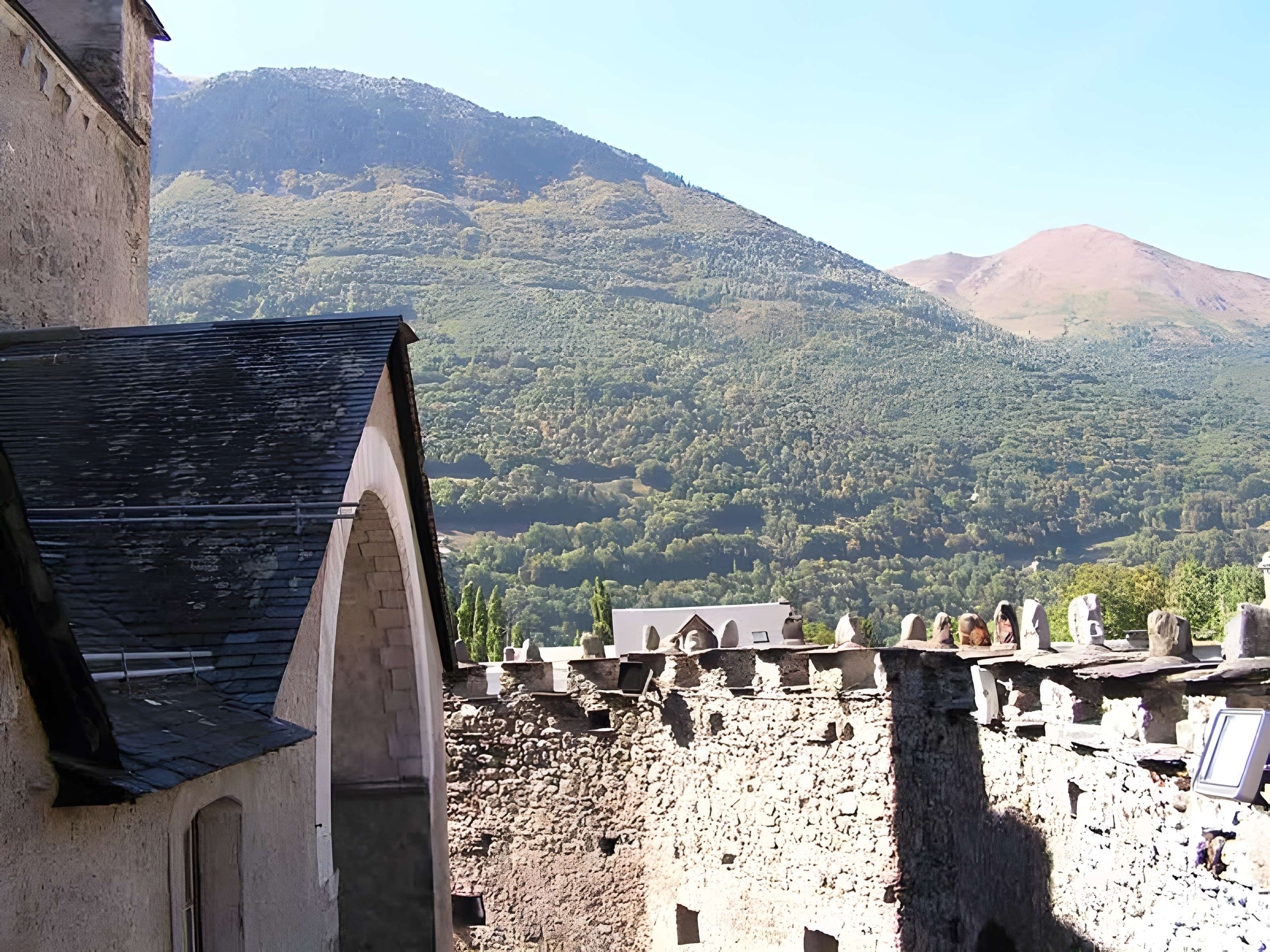 Église des Templiers de Luz-Saint-Sauveur