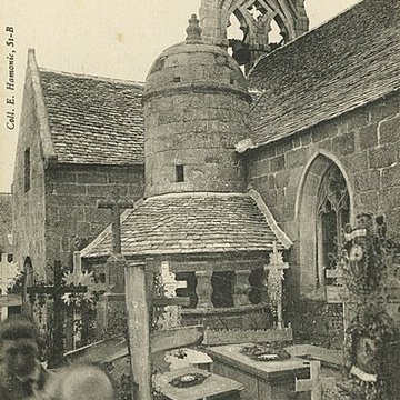 Eglise Sainte-Anne à Trégastel