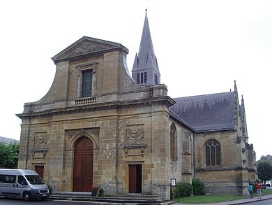 Photo de Église Notre-Dame d'Attigny