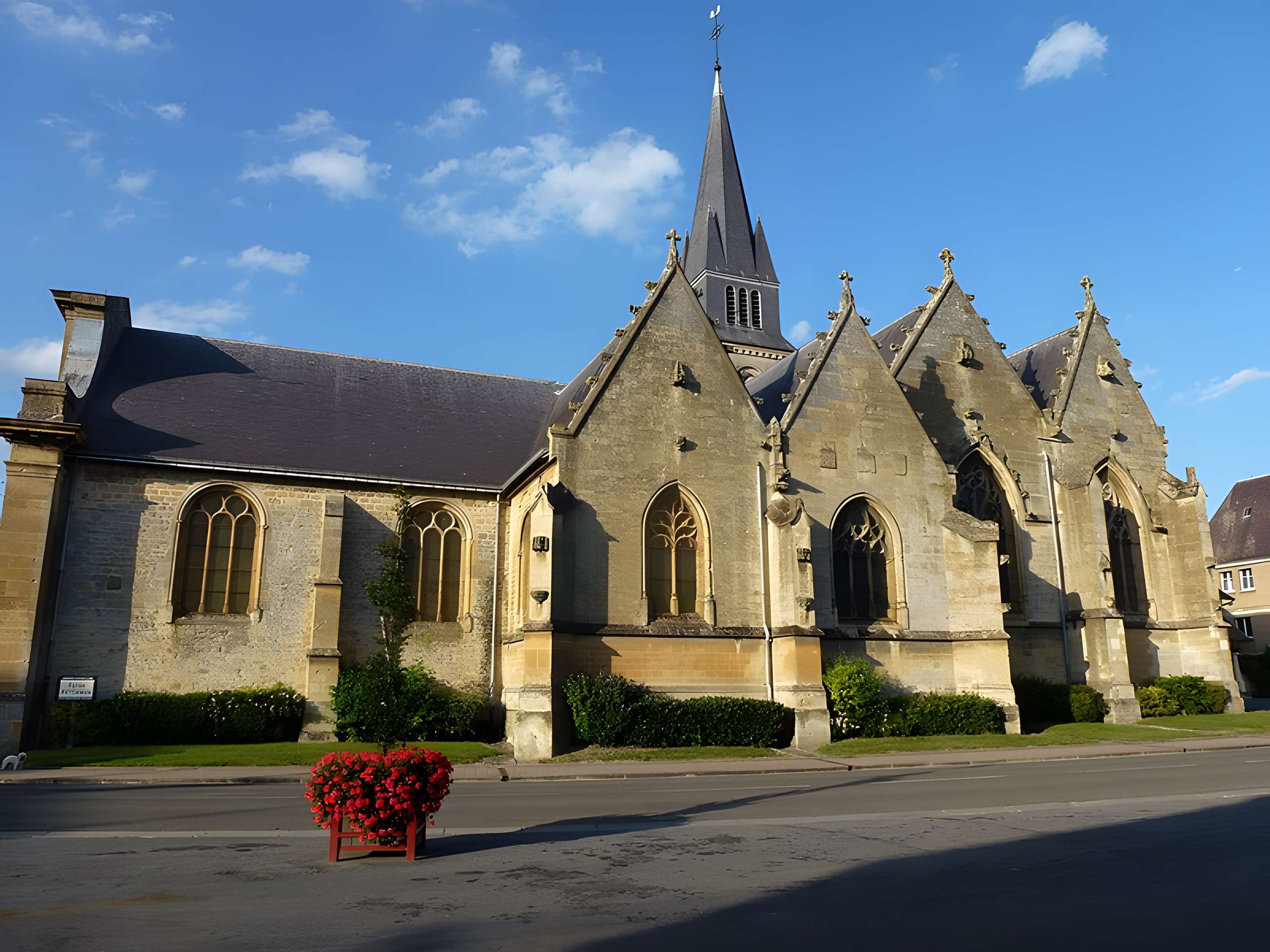Église Notre-Dame d'Attigny