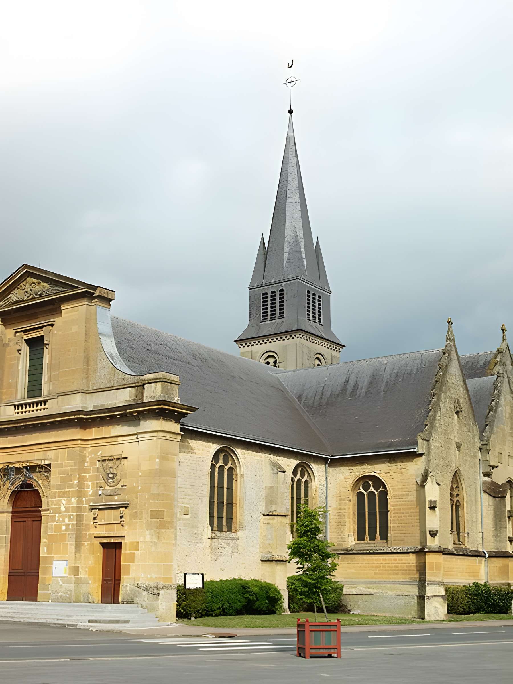 Église Notre-Dame d'Attigny