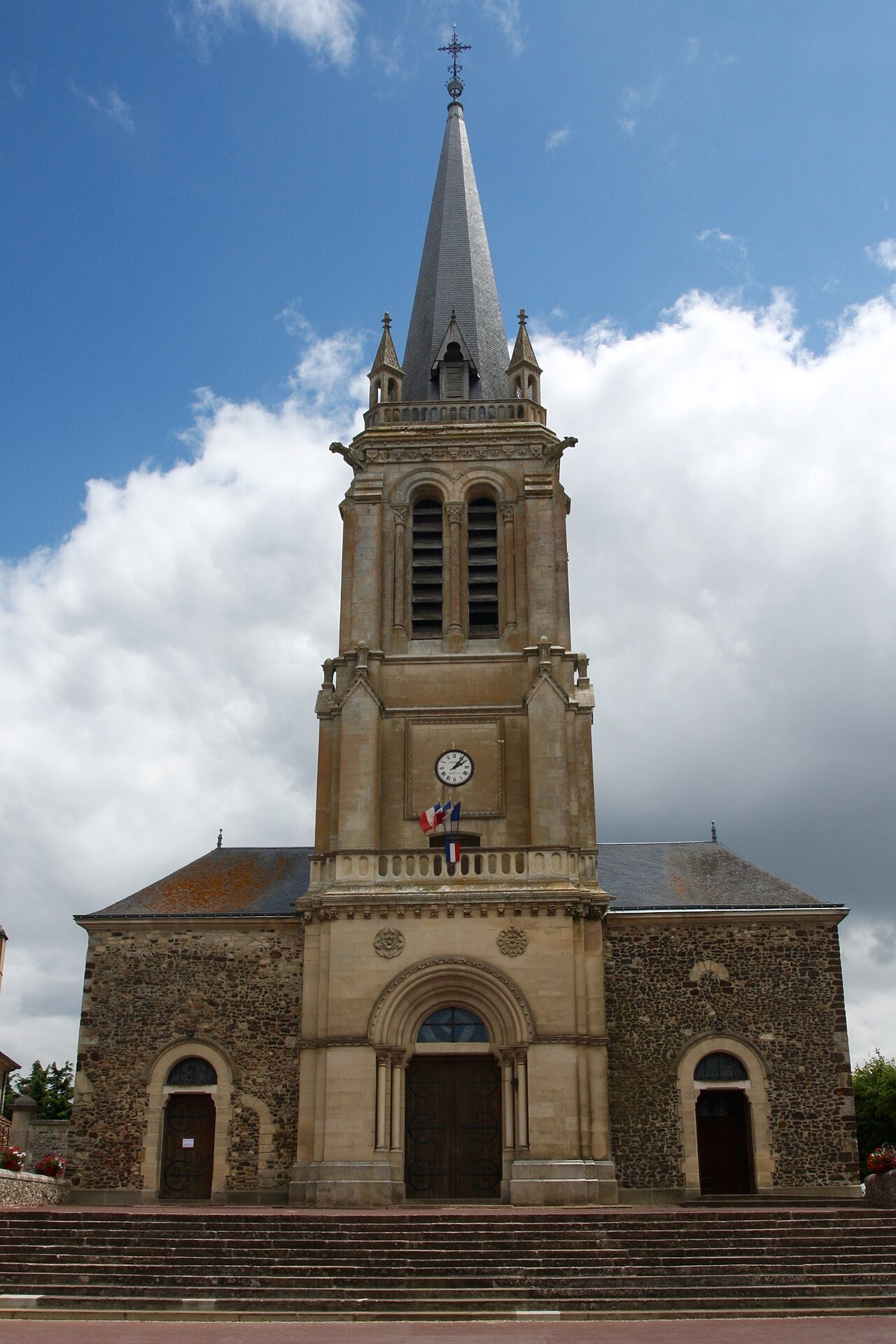 Église Notre-Dame d'Aulaines de Bonnétable