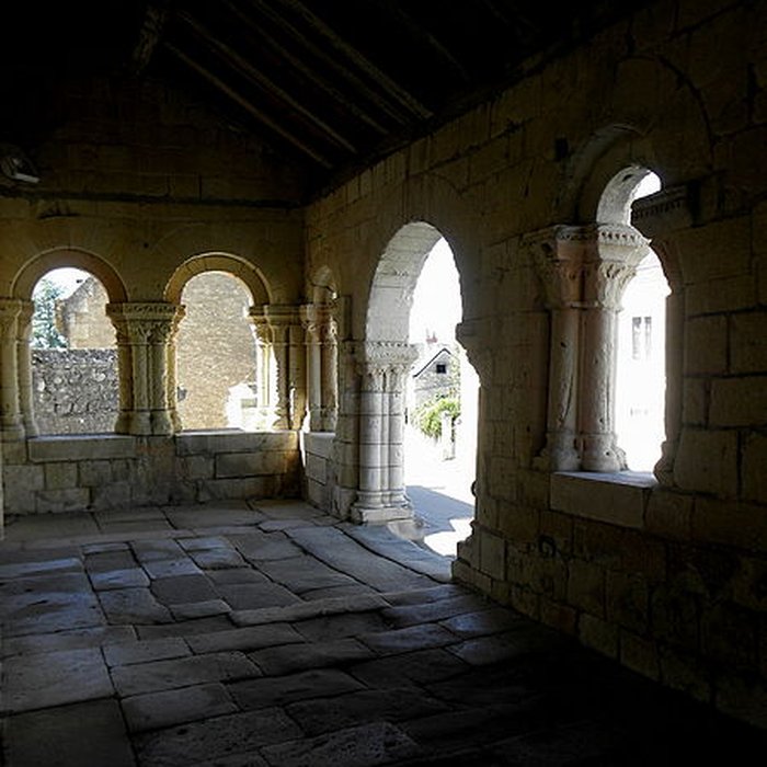Photo de Église Notre-Dame dAvon-les-Roches