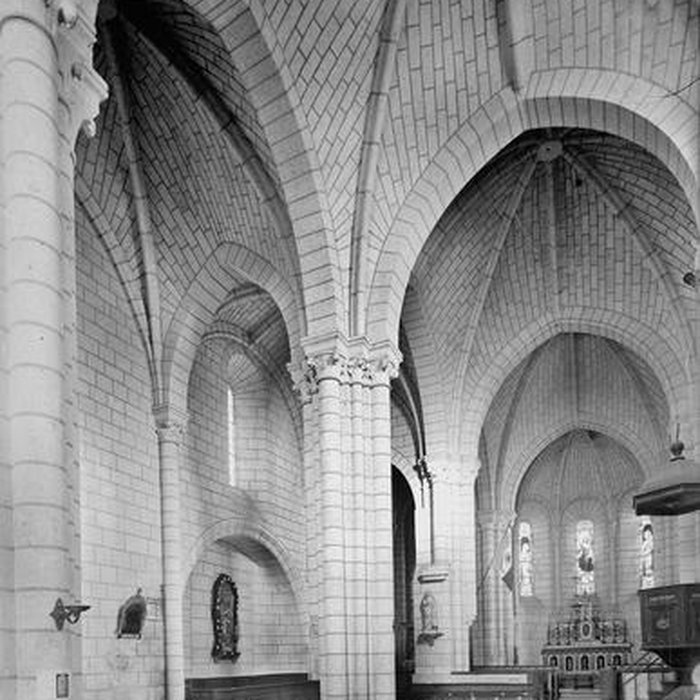 Photo de Église Notre-Dame dAvon-les-Roches