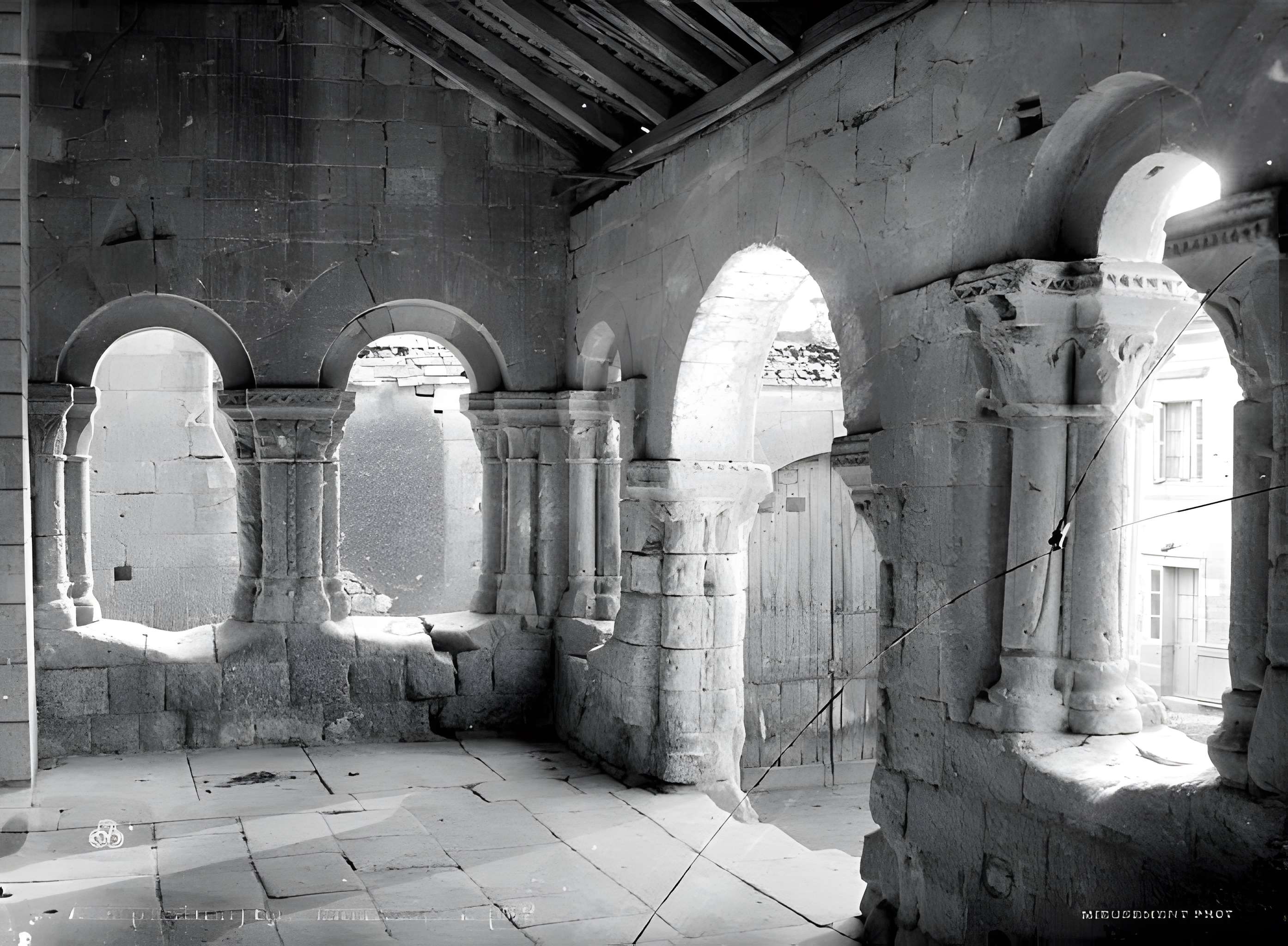 Église Notre-Dame d'Avon-les-Roches