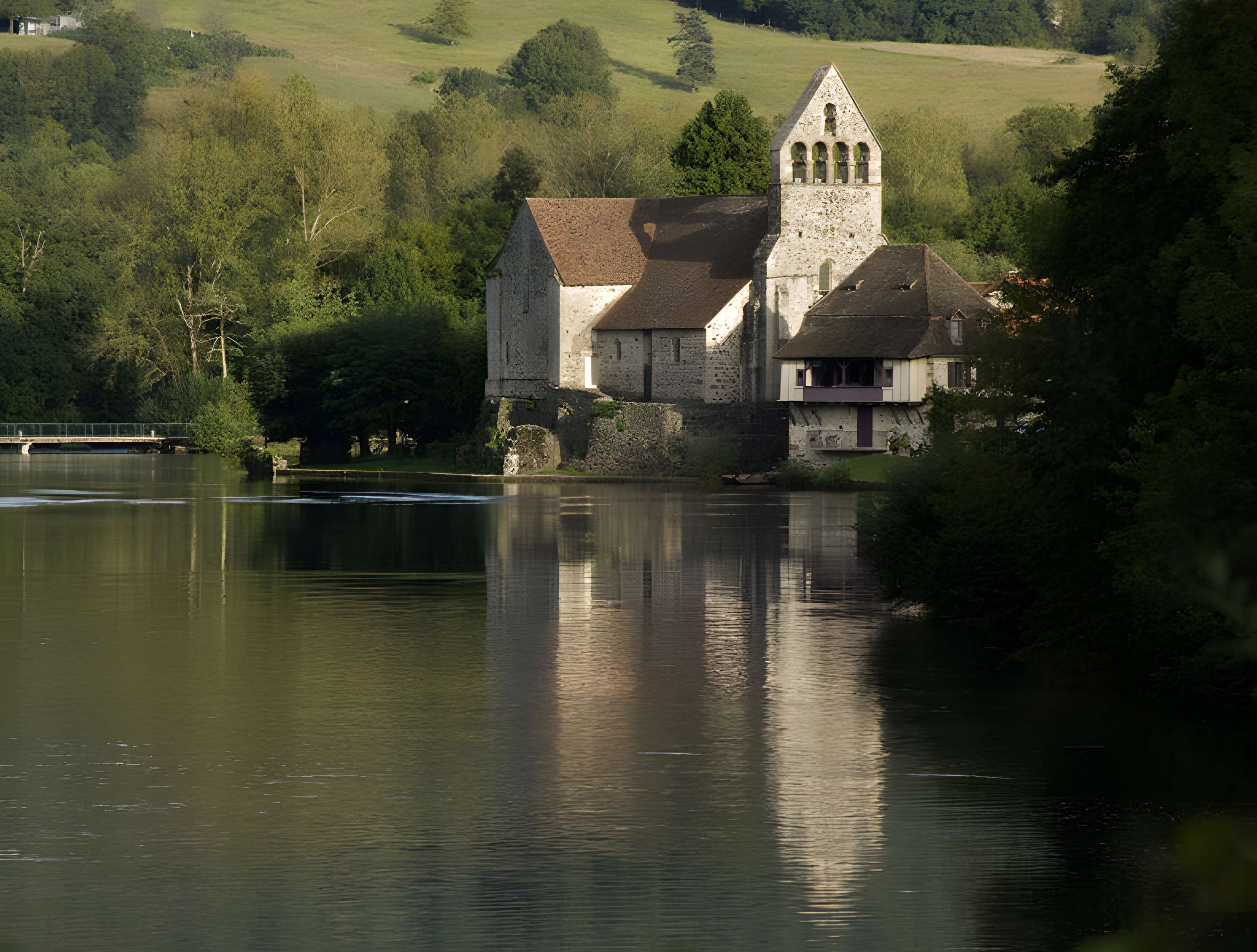 Église Notre-Dame de Beaulieu-sur-Dordogne