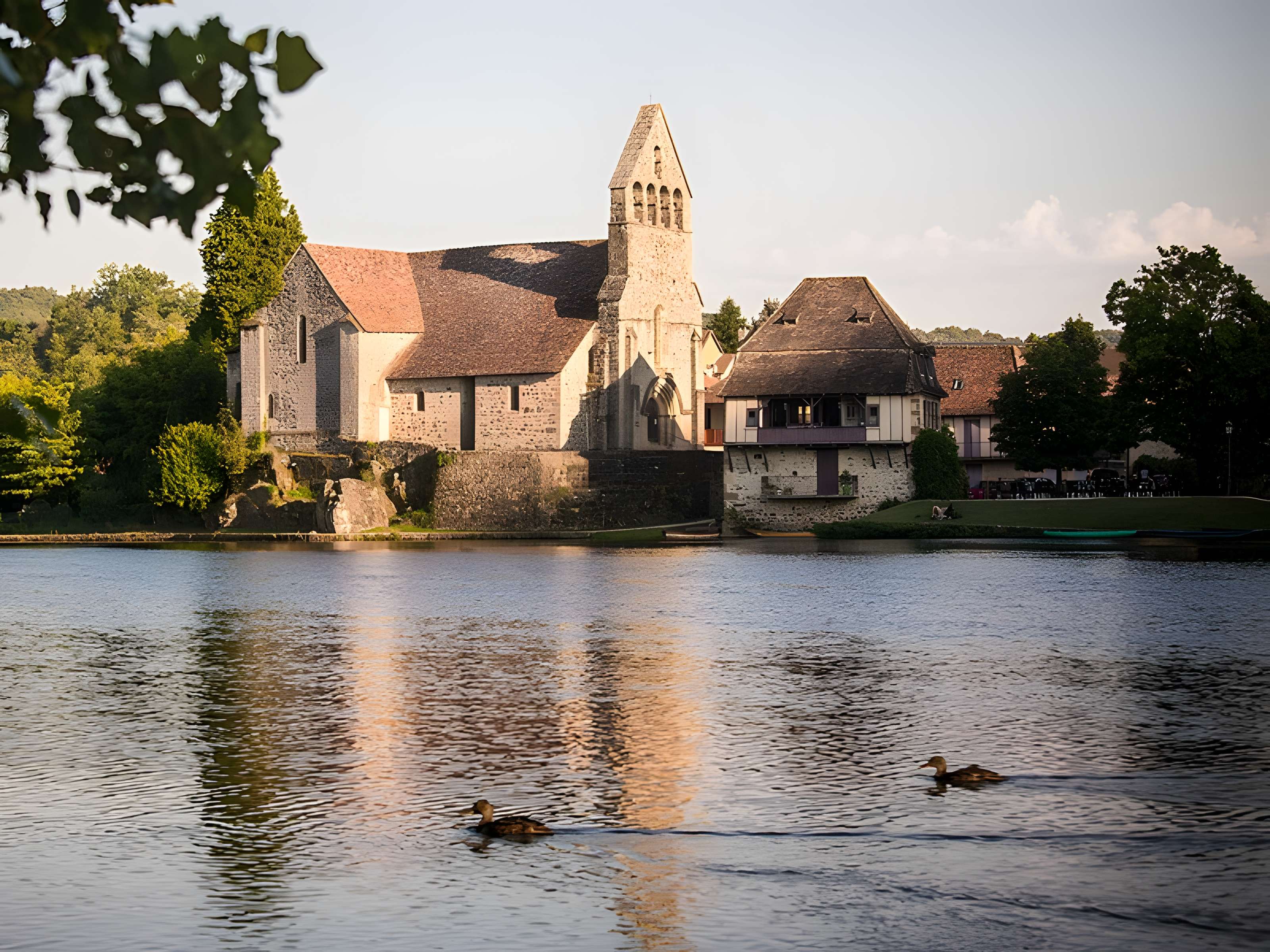 Église Notre-Dame de Beaulieu-sur-Dordogne