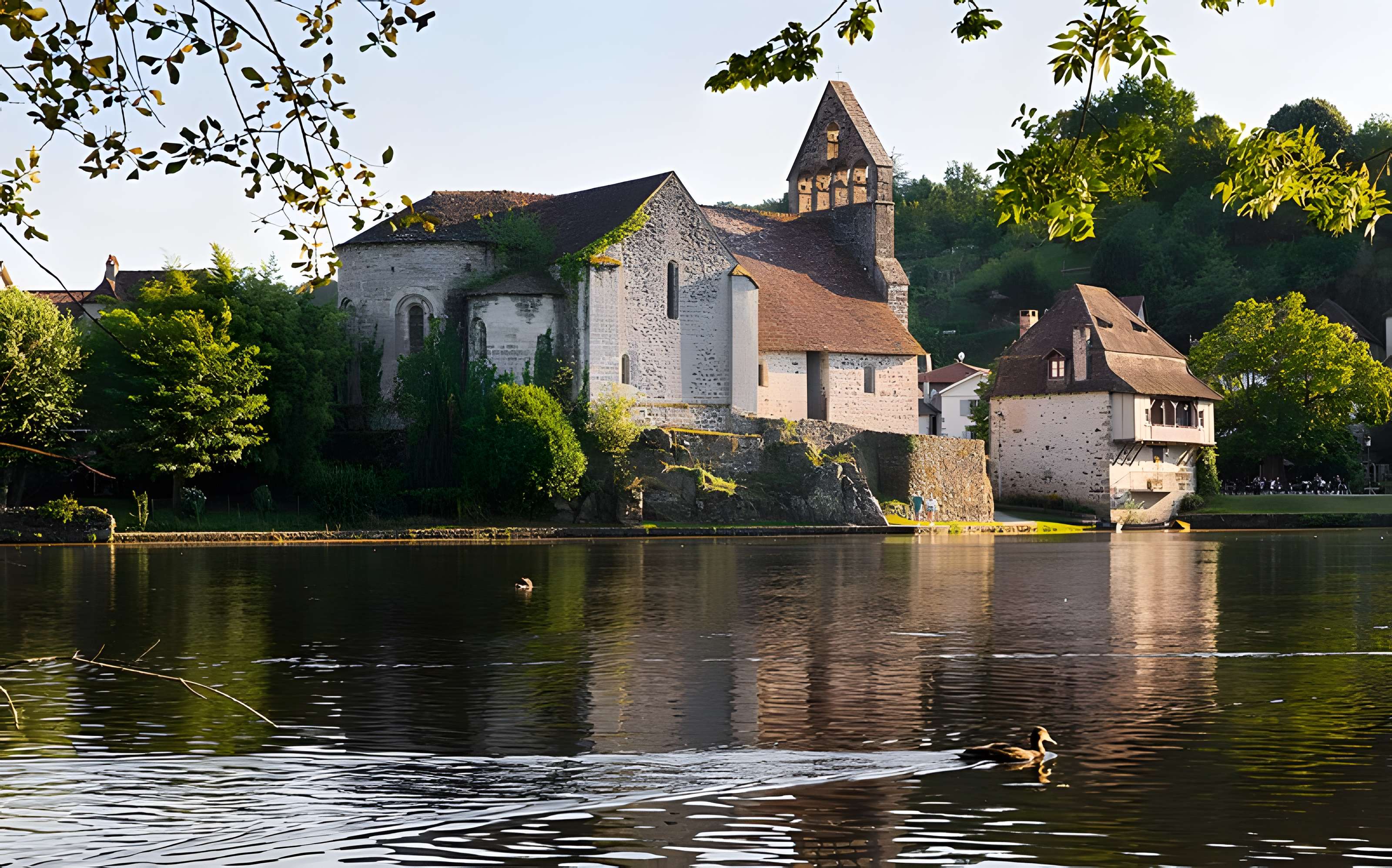 Église Notre-Dame de Beaulieu-sur-Dordogne