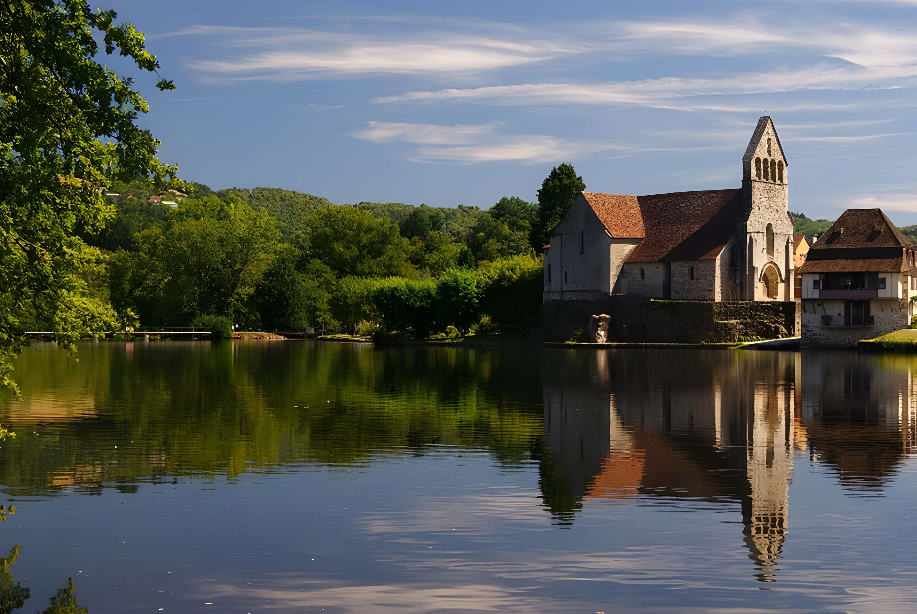 Église Notre-Dame de Beaulieu-sur-Dordogne