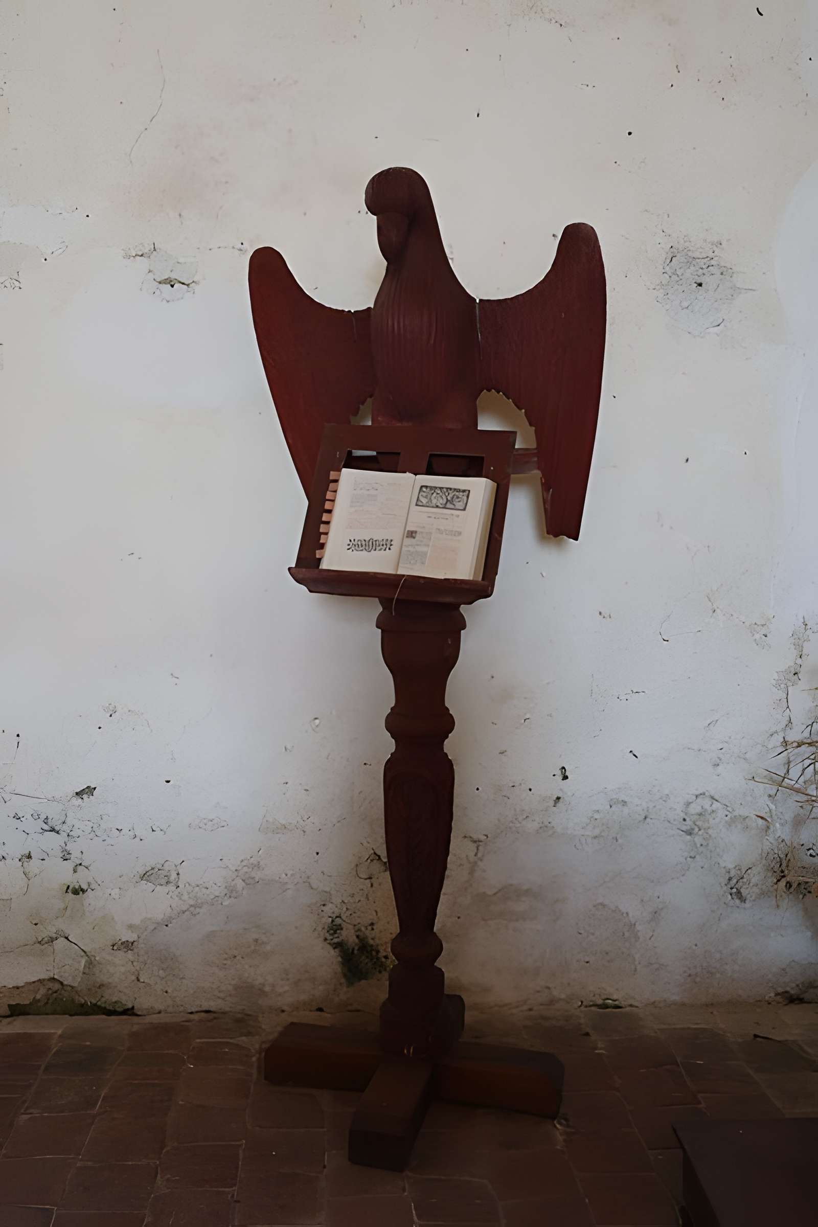 Église Saint-Éloi de Racines