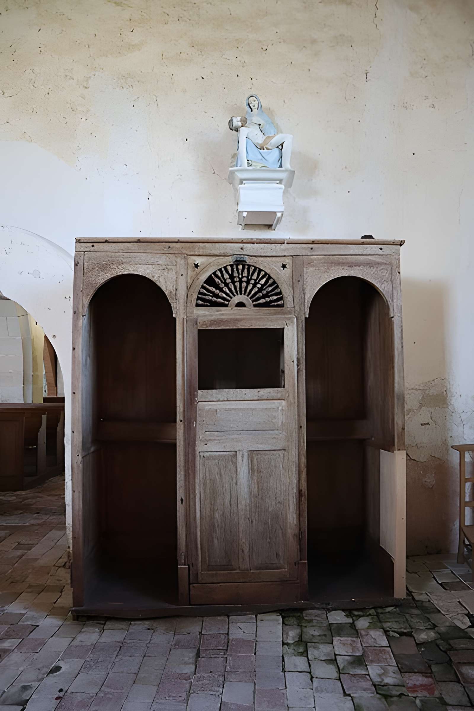 Église Saint-Éloi de Racines