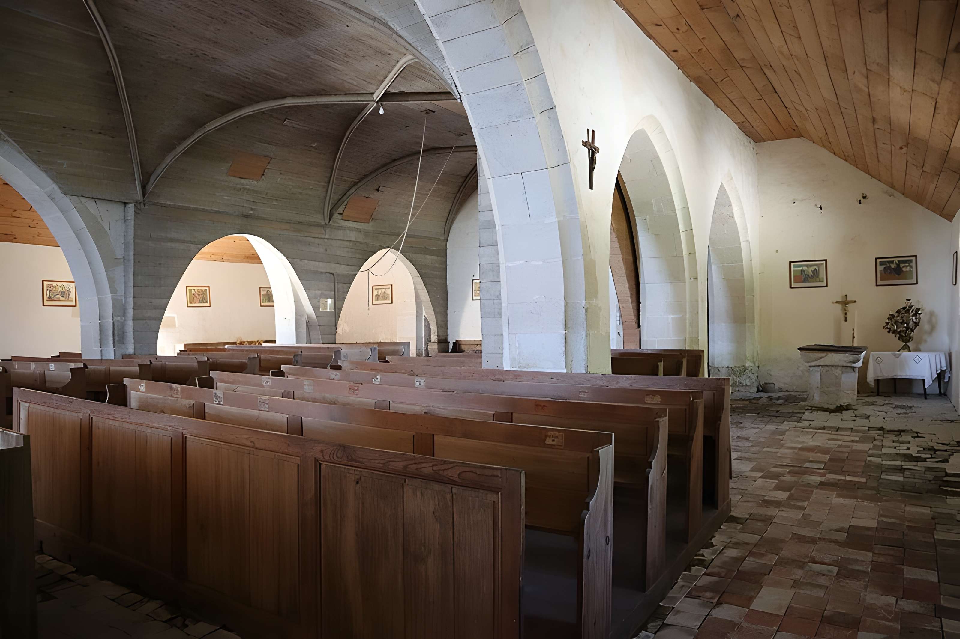 Église Saint-Éloi de Racines