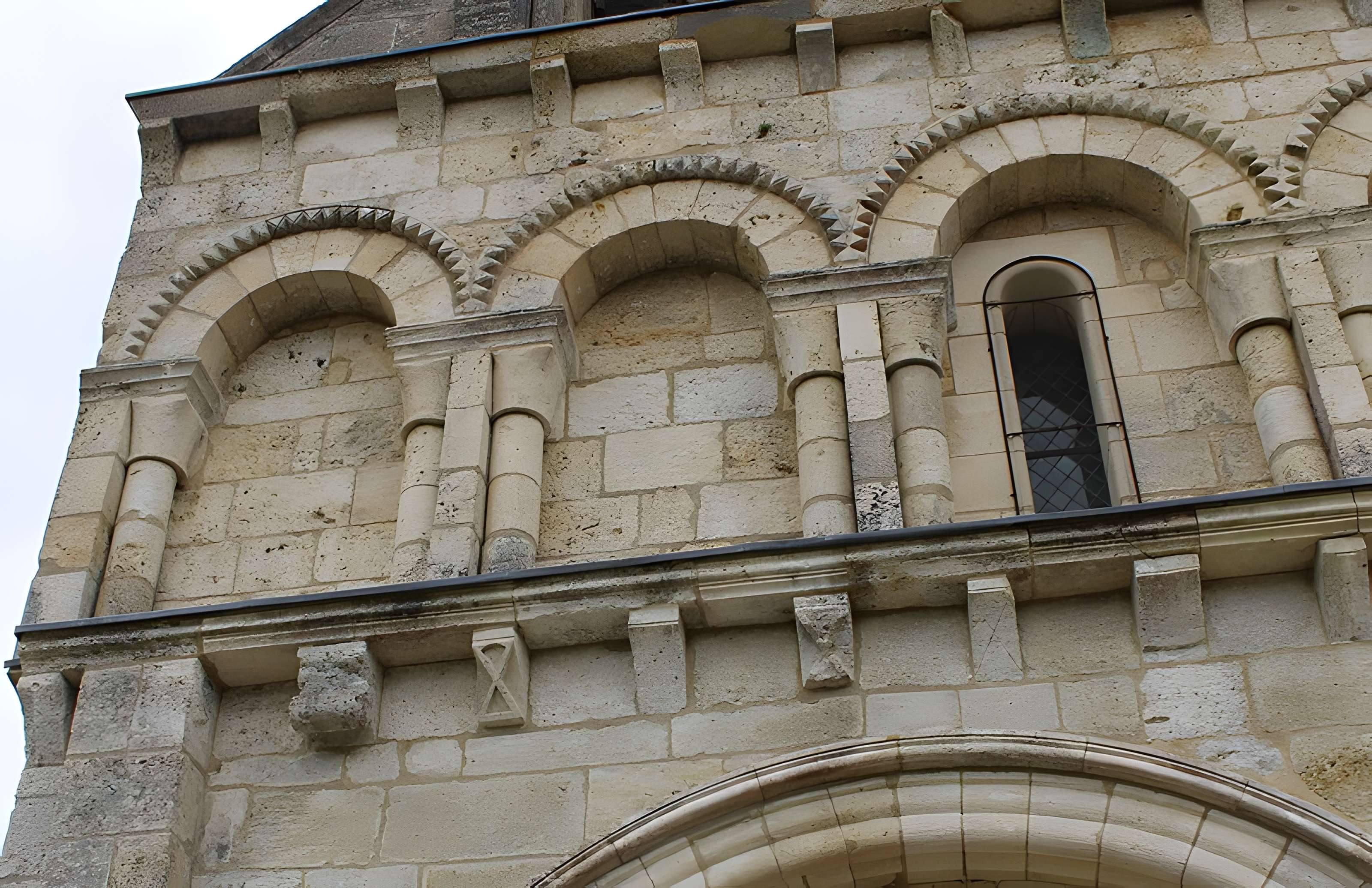 Église Notre-Dame de Benon