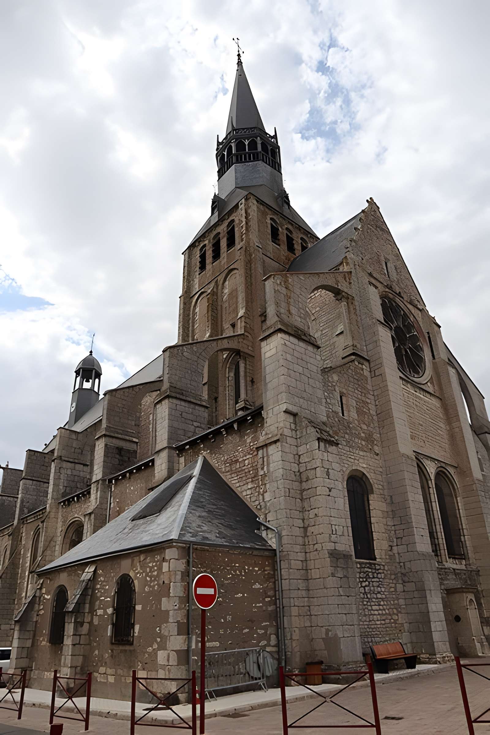 Église Notre-Dame de Bonneval