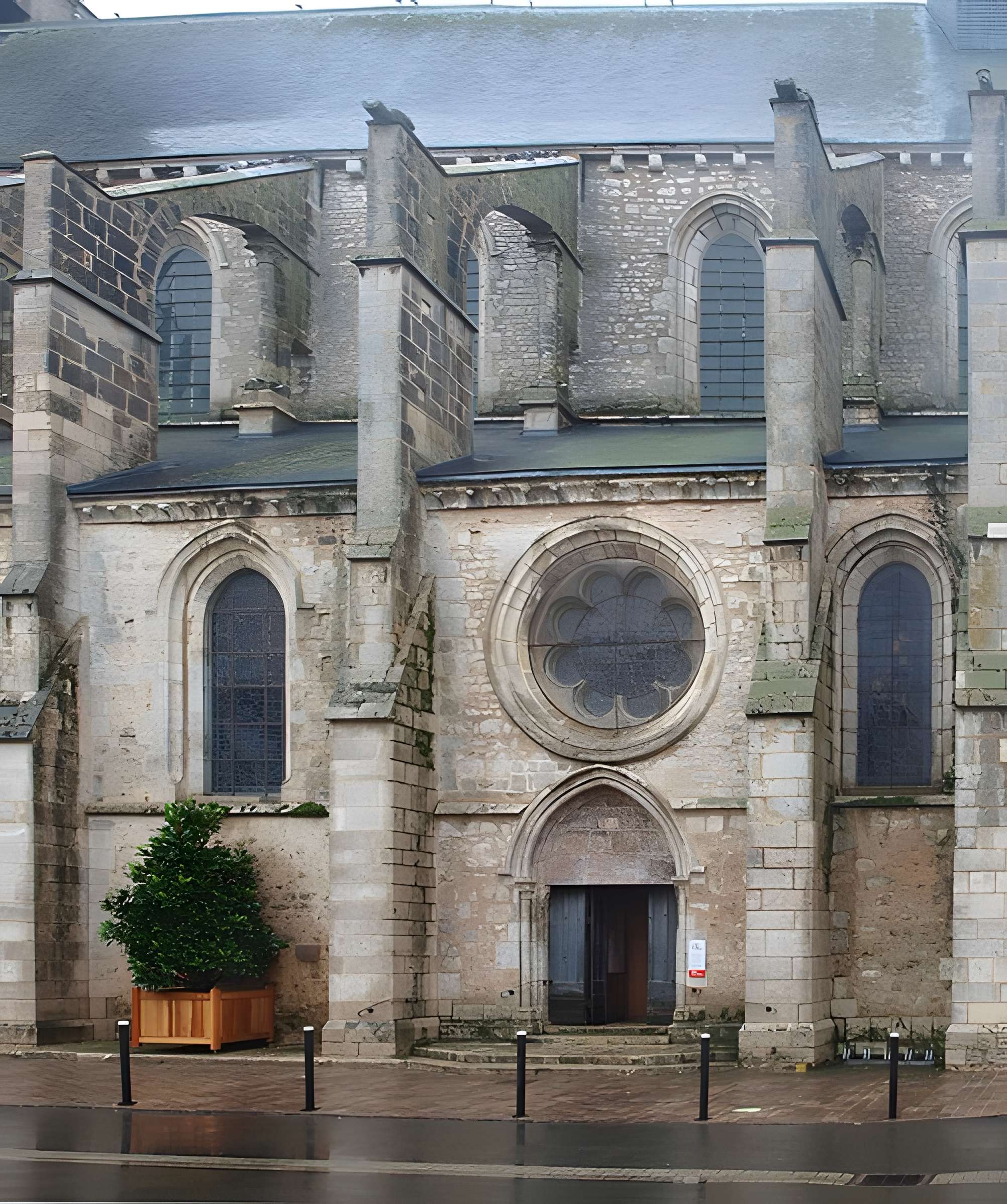 Église Notre-Dame de Bonneval