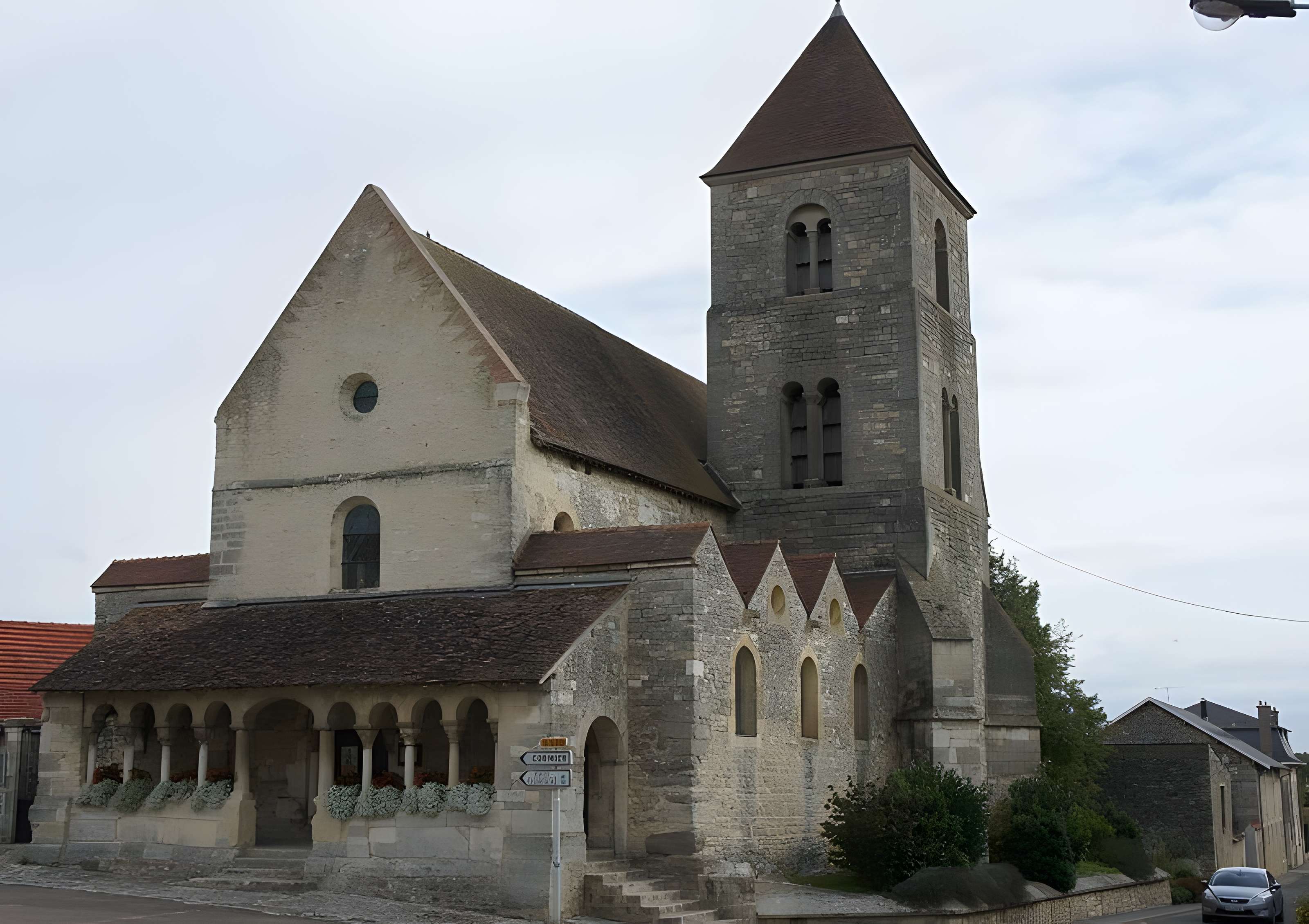 Église Notre-Dame de Cauroy-lès-Hermonville 