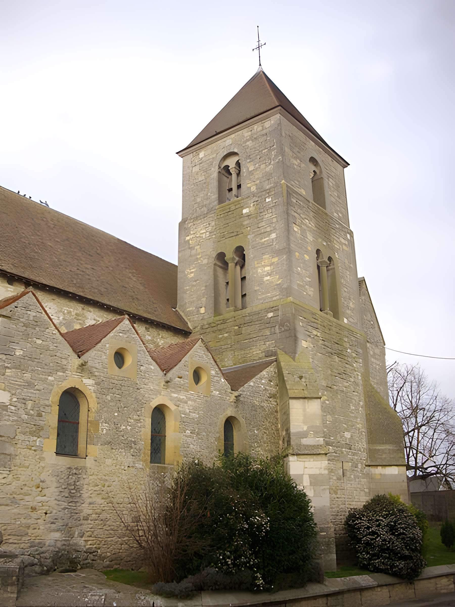 Église Notre-Dame de Cauroy-lès-Hermonville