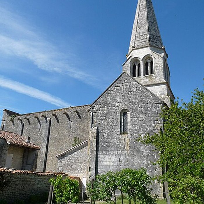 Photo de Église Notre-Dame de Charmant