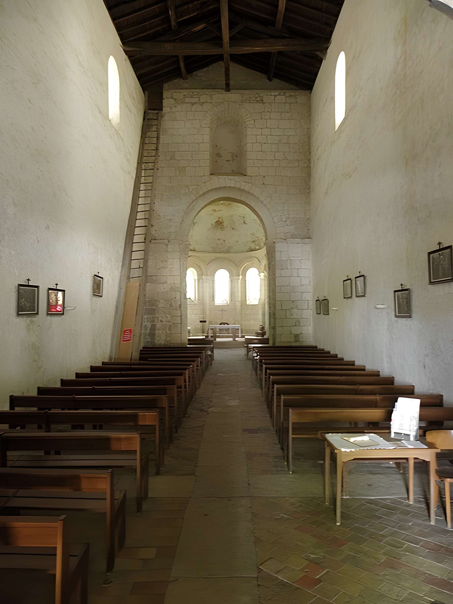 Église Notre-Dame de Charmant