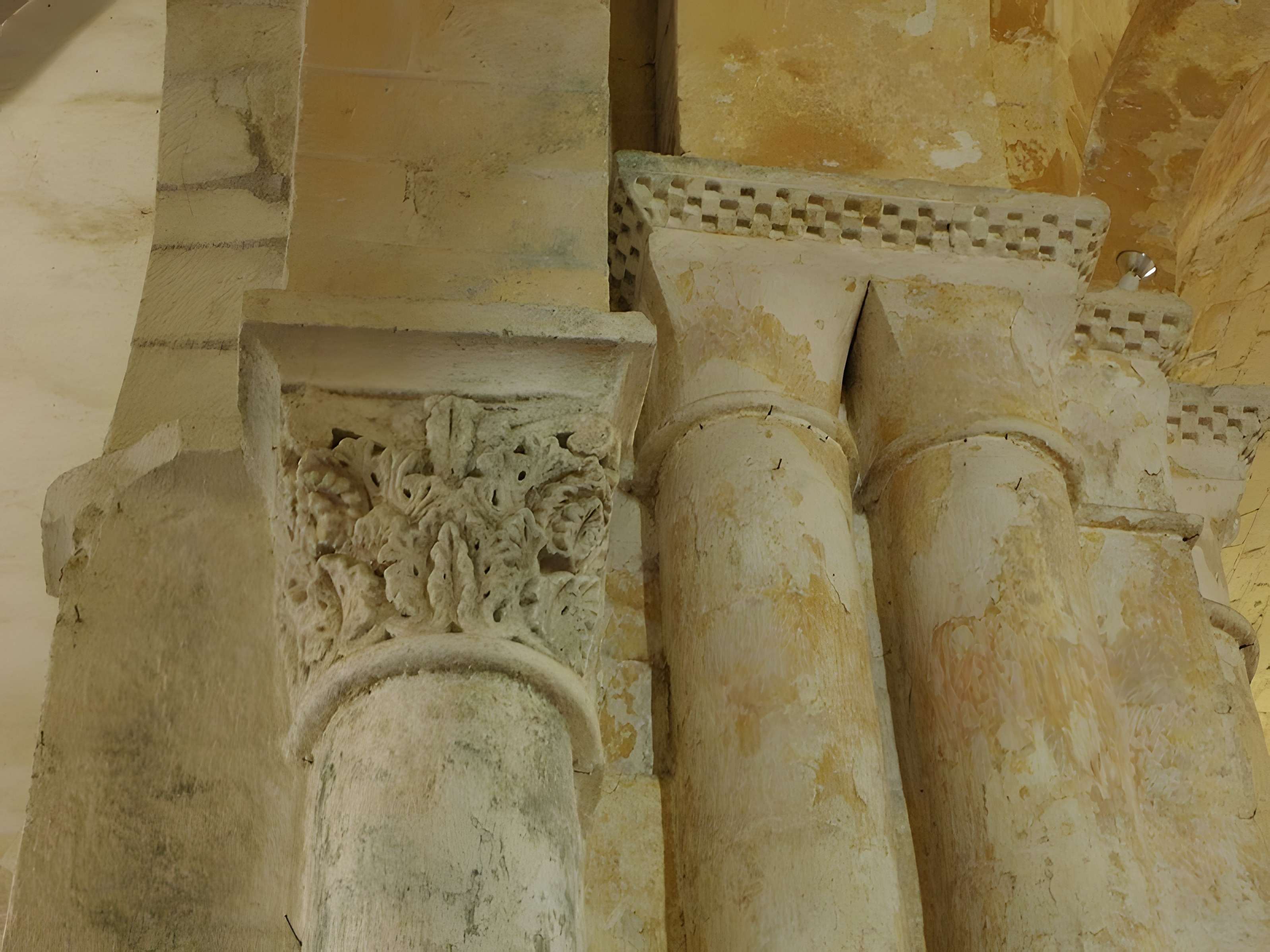 Église Notre-Dame de Charmant