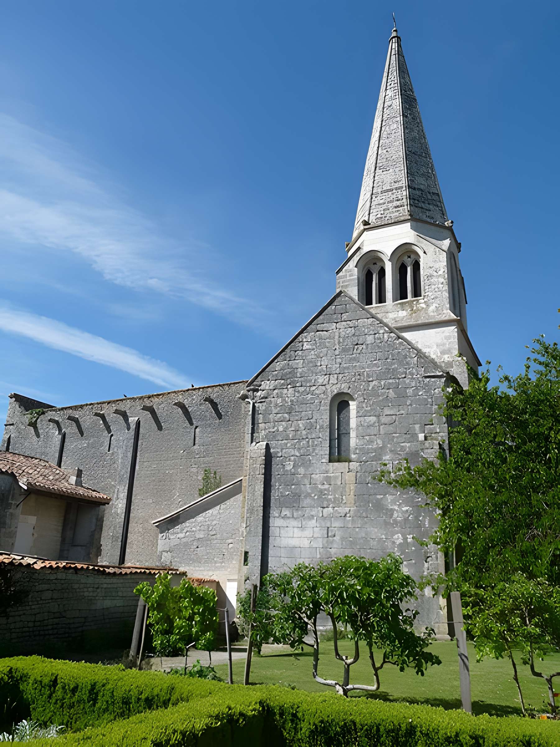 Église Notre-Dame de Charmant