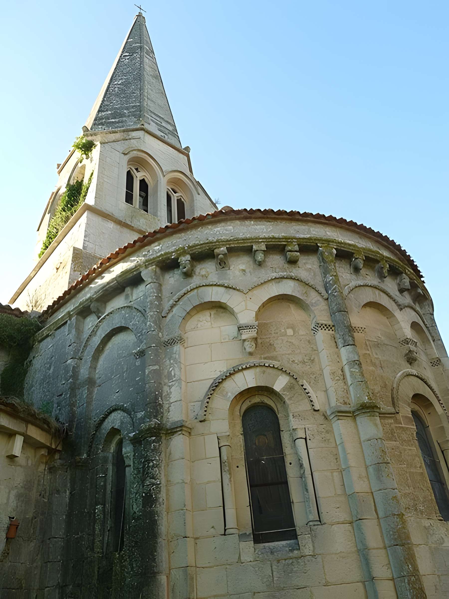 Église Notre-Dame de Charmant