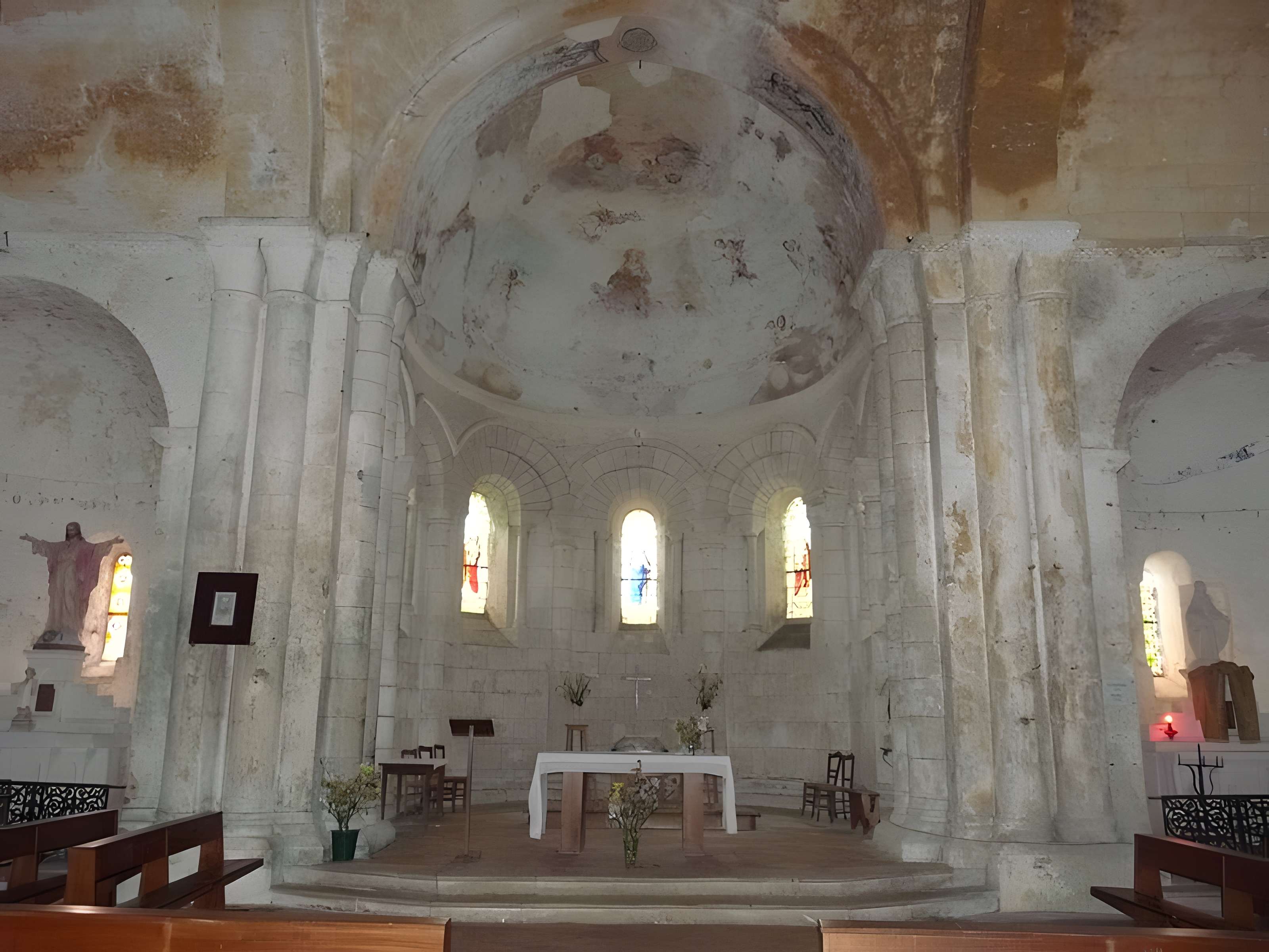 Église Notre-Dame de Charmant