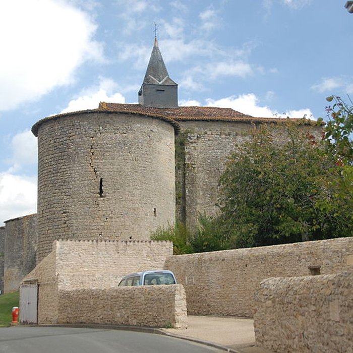 Photo de Église Notre-Dame de Château-Larcher