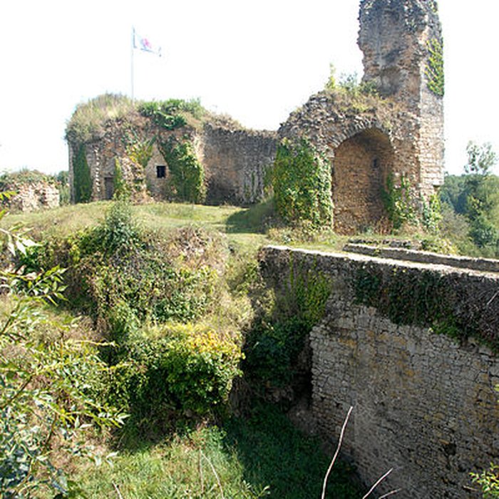 Photo de Église Notre-Dame de Château-Larcher