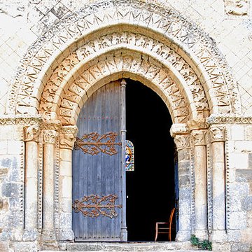 Église Notre-Dame de Château-Larcher