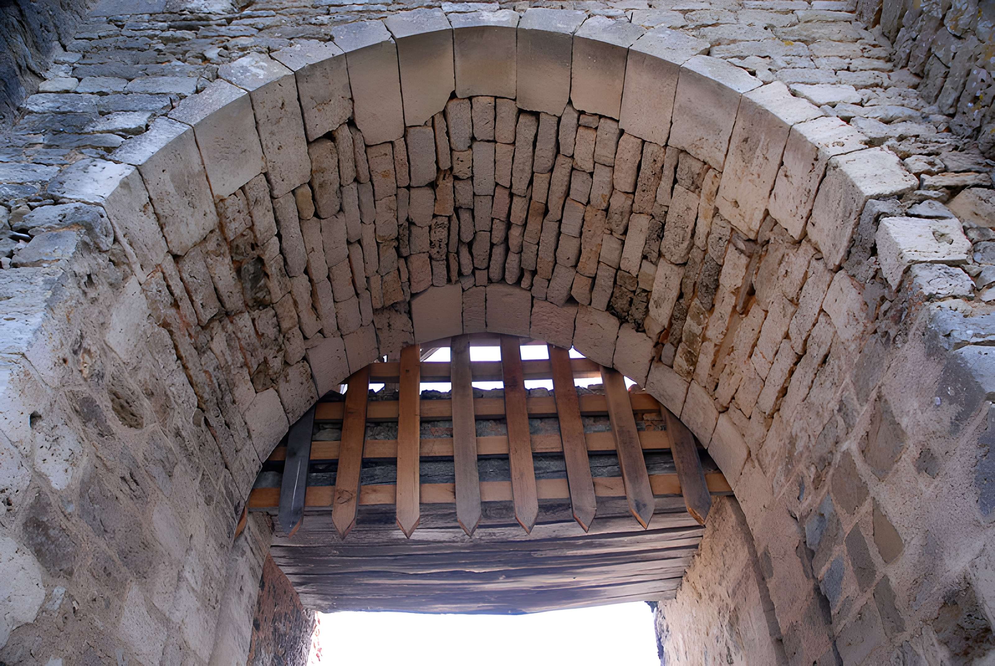 Église Notre-Dame de Château-Larcher
