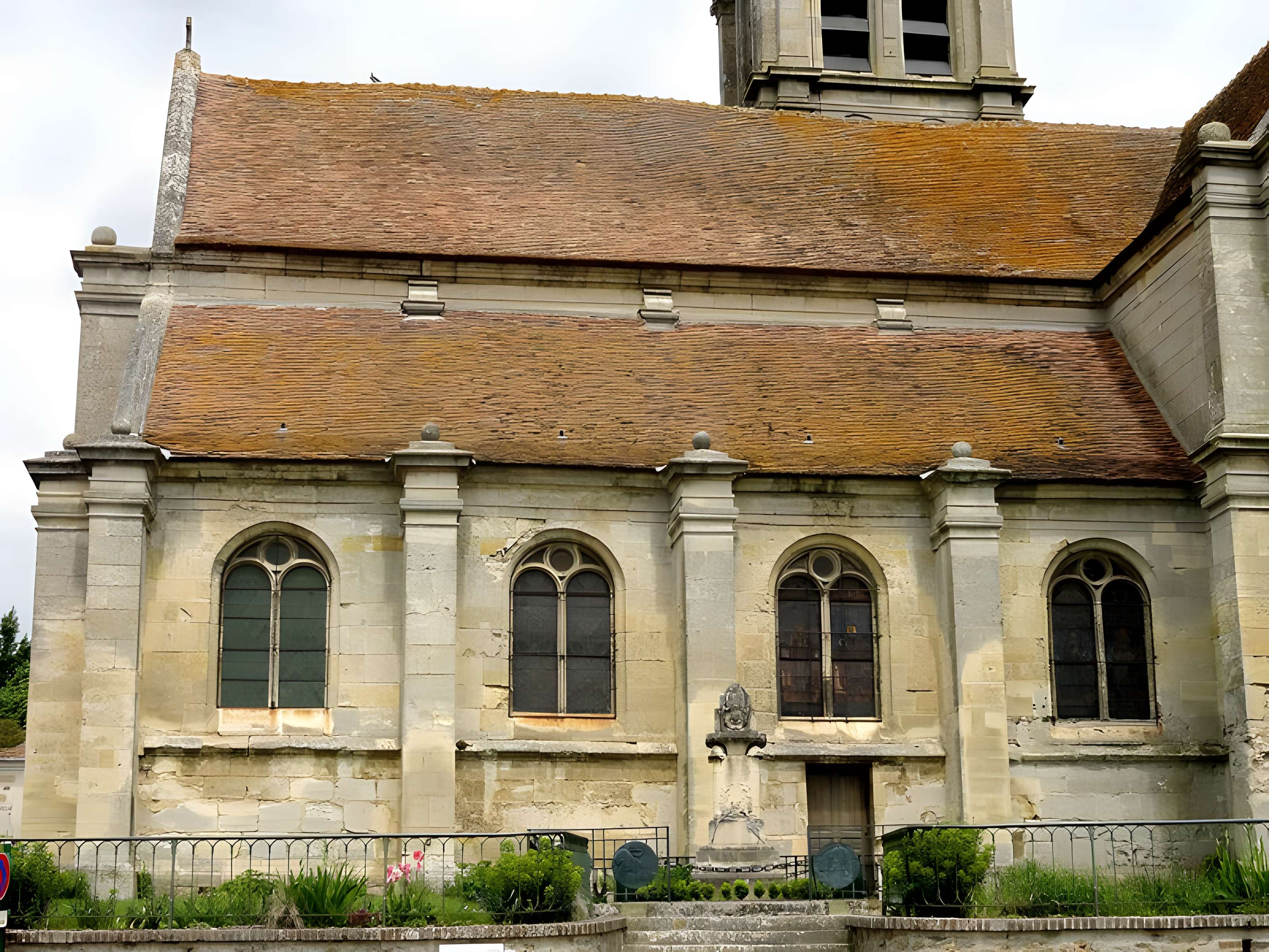 Église Notre-Dame de Épiais-Rhus