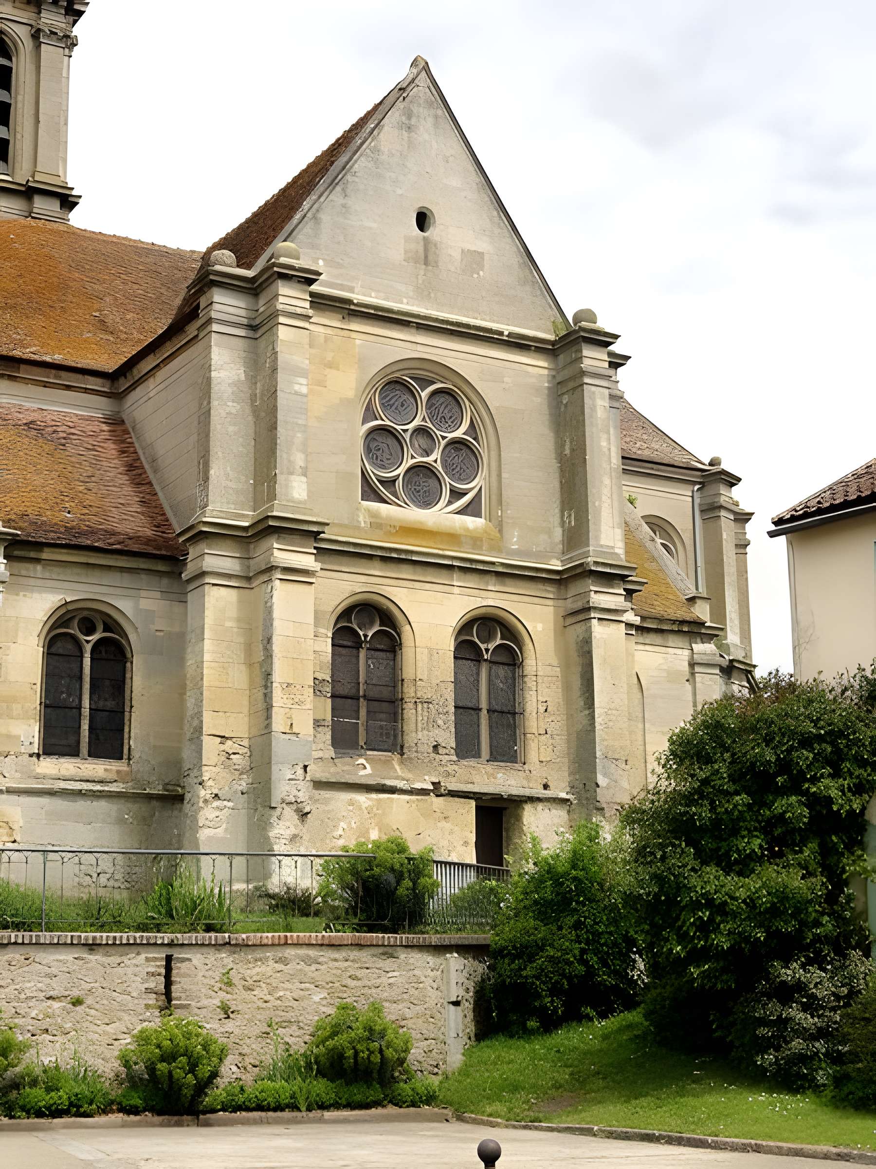Église Notre-Dame de Épiais-Rhus