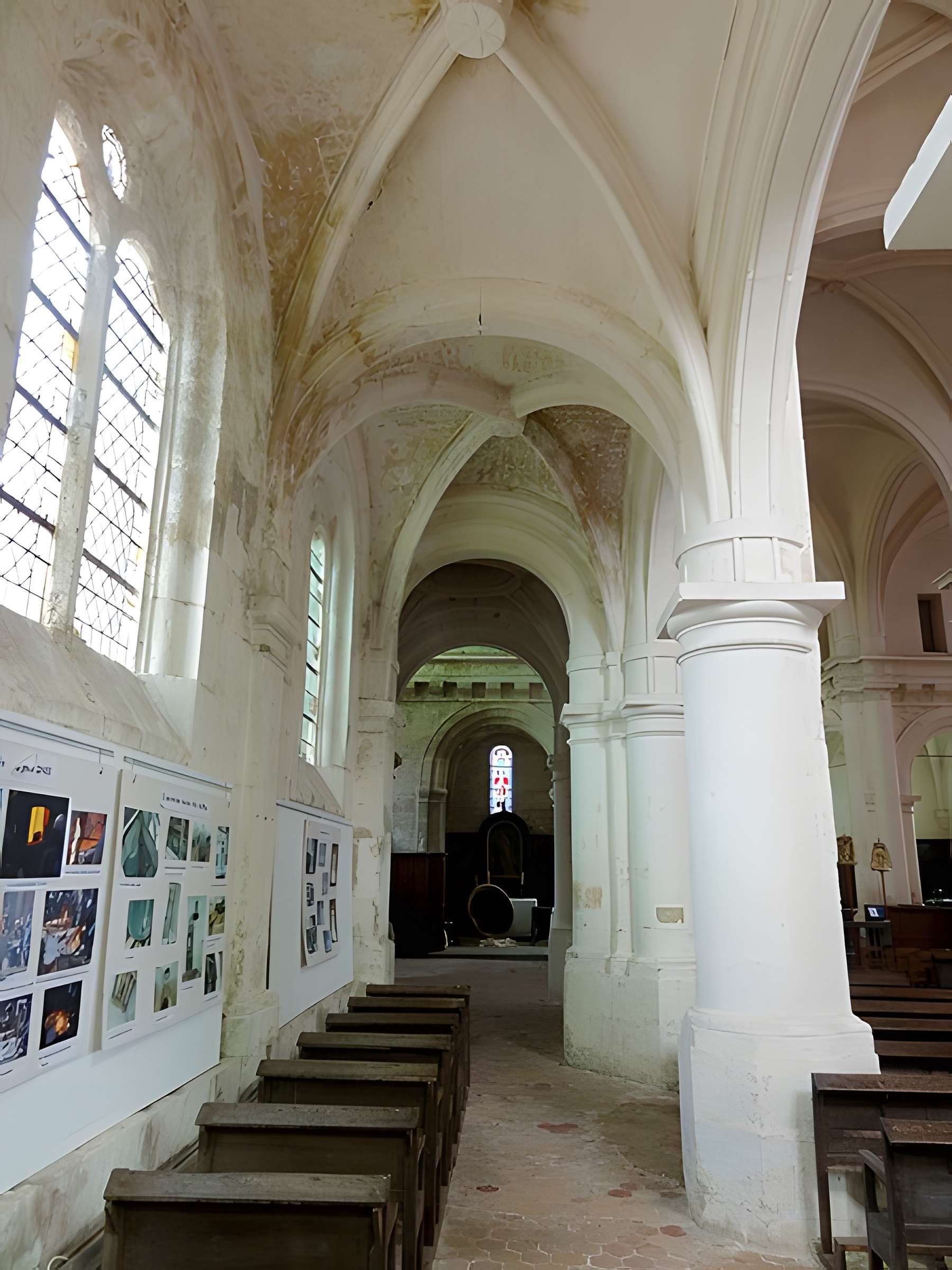 Église Notre-Dame de Épiais-Rhus