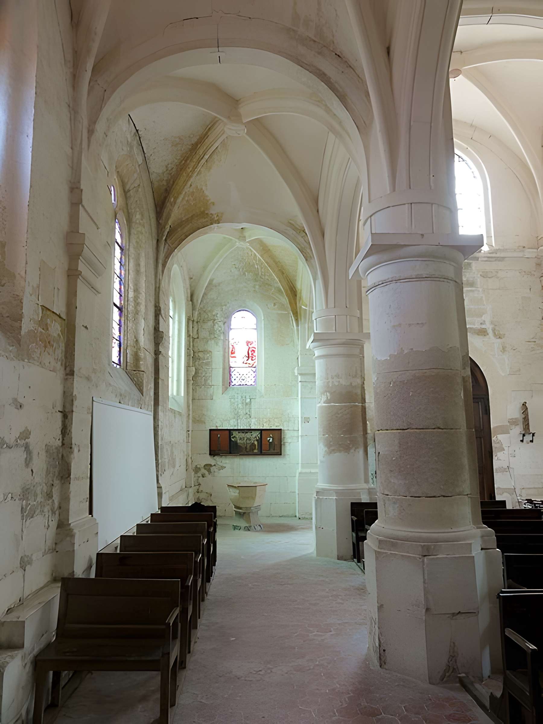 Église Notre-Dame de Épiais-Rhus