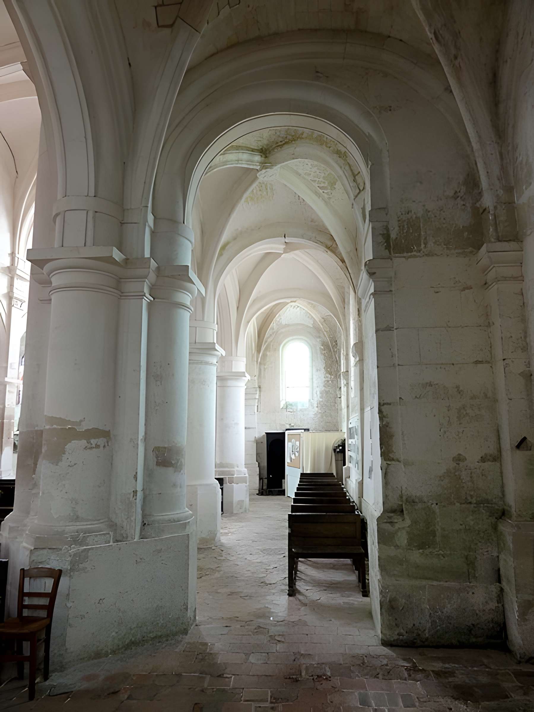 Église Notre-Dame de Épiais-Rhus