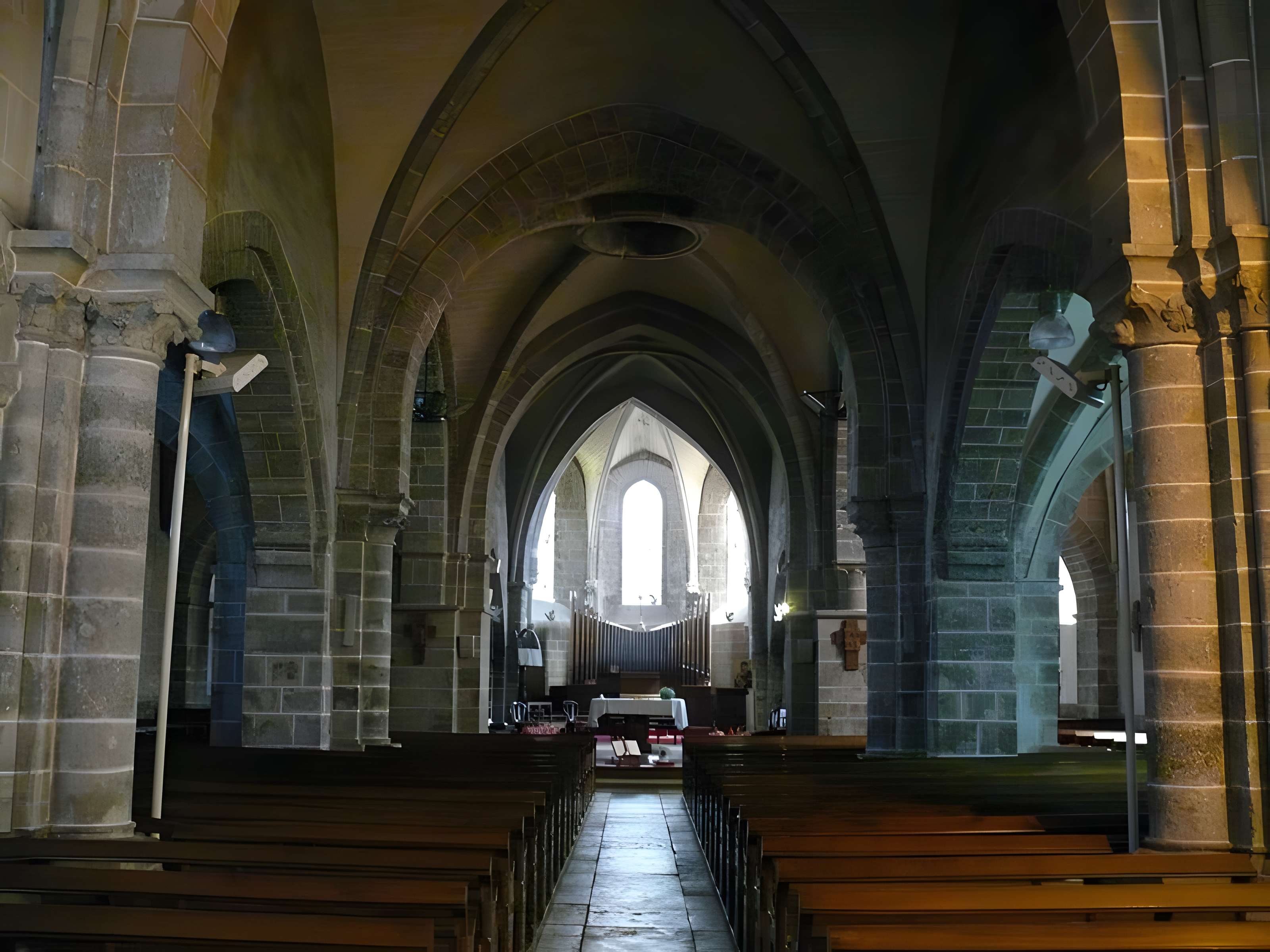 Église Notre-Dame de Fay-aux-Loges