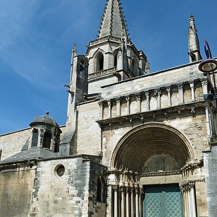 Photo de Église Sainte-Marthe de Tarascon