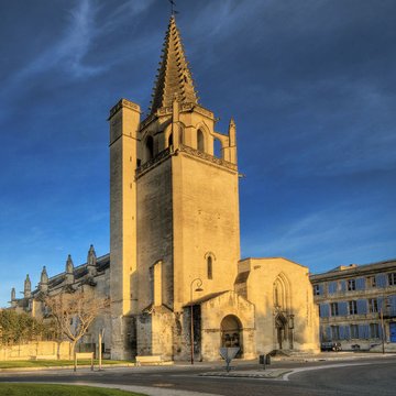 Église Sainte-Marthe de Tarascon
