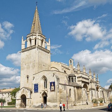 Église Sainte-Marthe de Tarascon