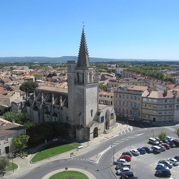 Église Sainte-Marthe de Tarascon