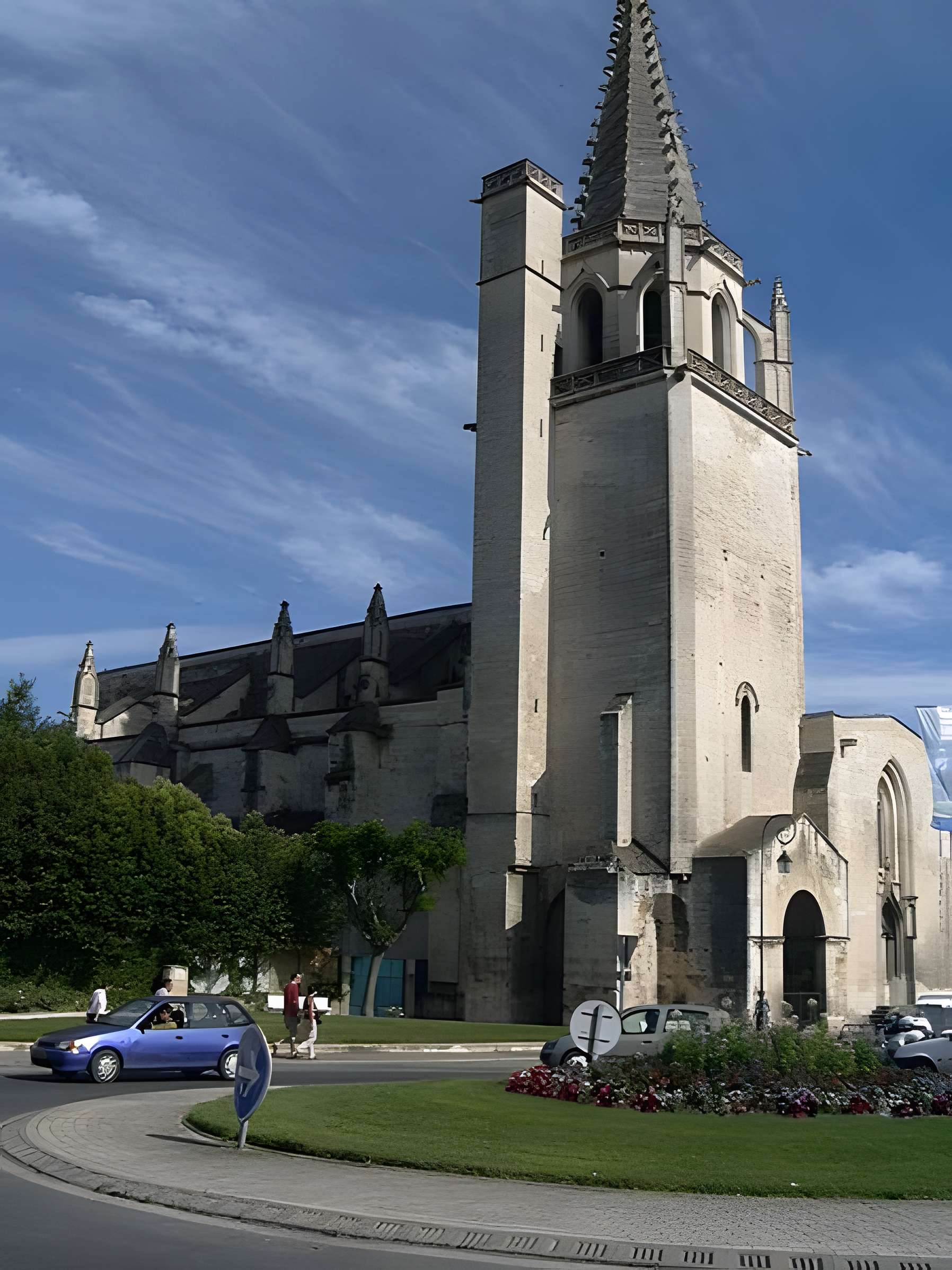 Église Sainte-Marthe de Tarascon