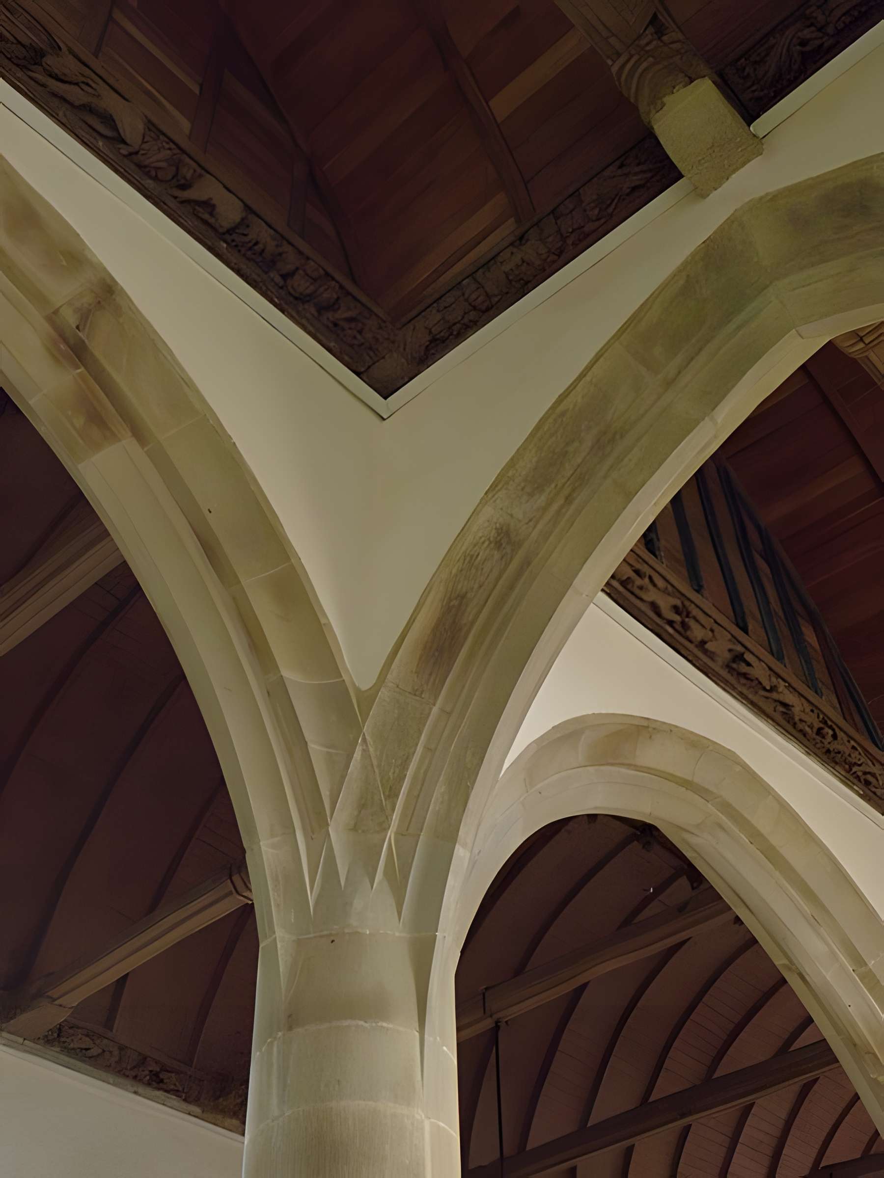 Église Notre-Dame de Grâces dans les Côtes-d'Armor