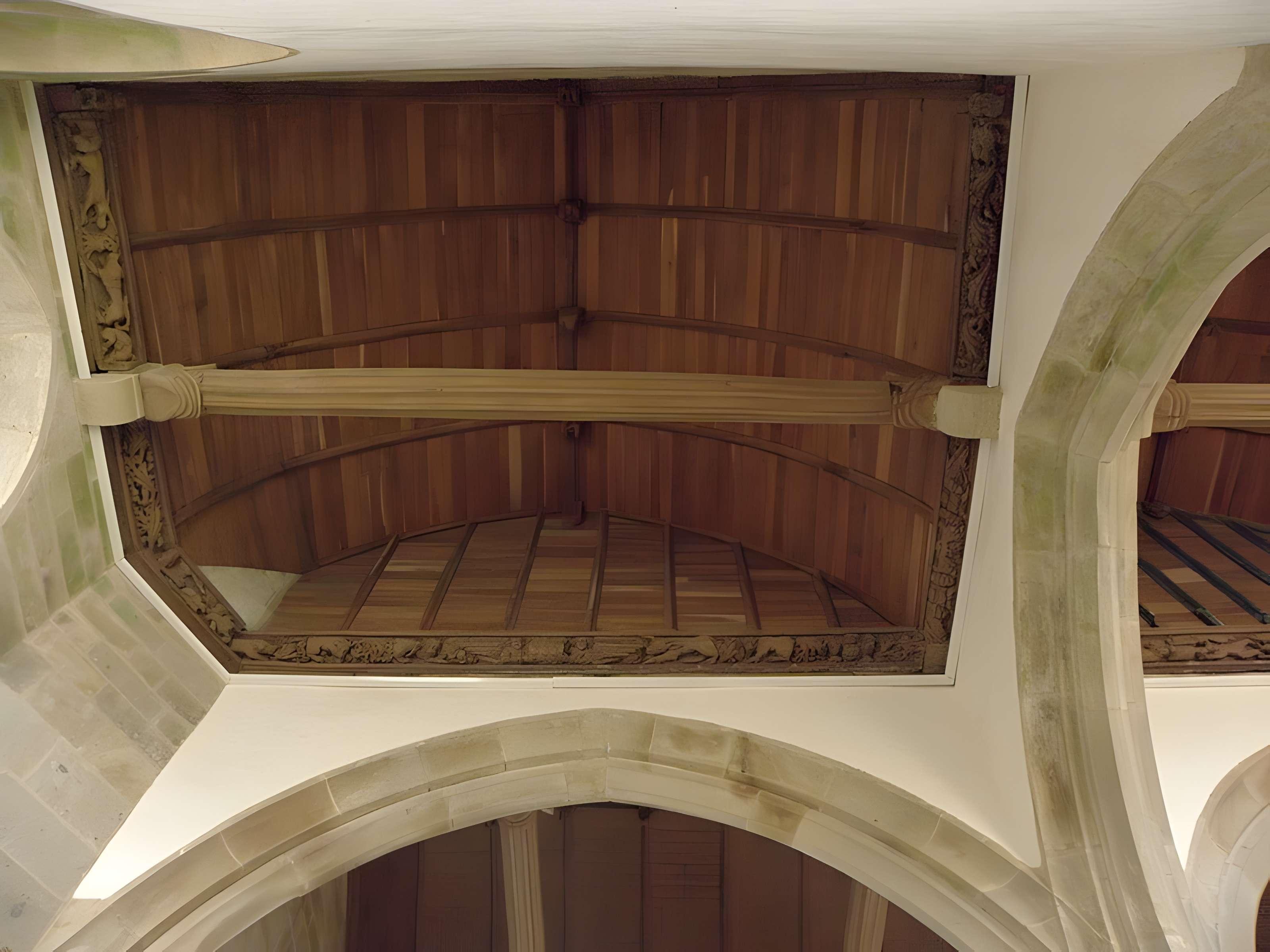 Église Notre-Dame de Grâces dans les Côtes-d'Armor