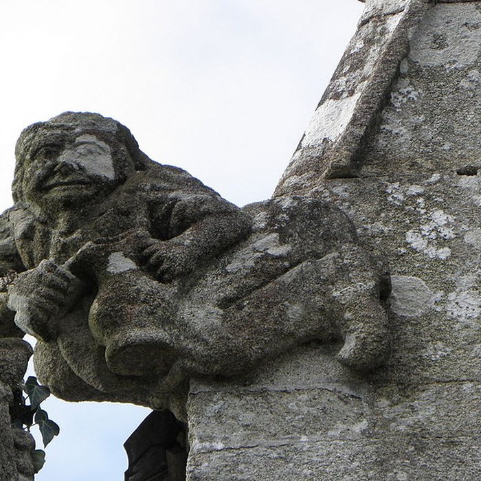 Photo de Église Notre-Dame de Grâces de Plusquellec